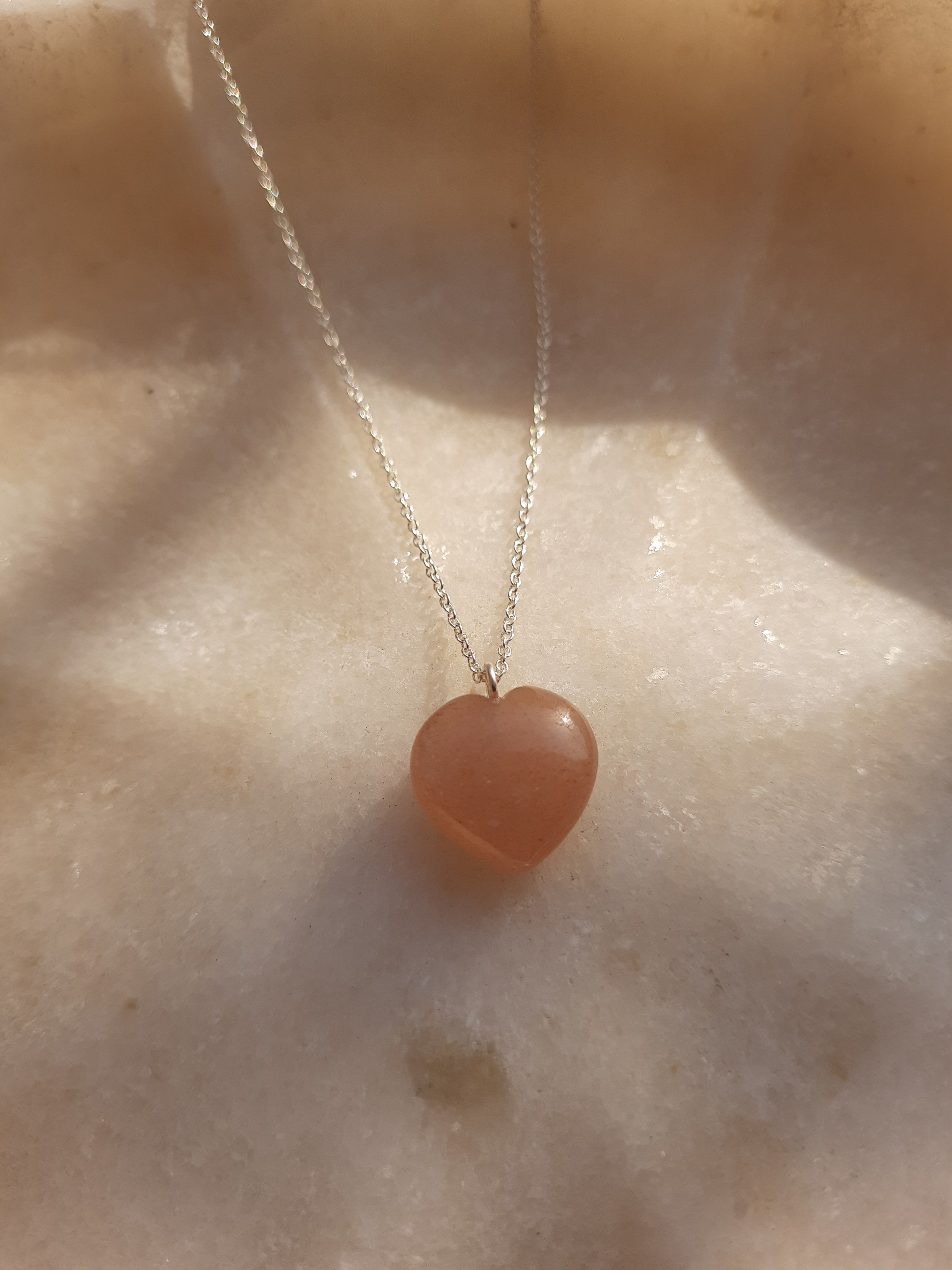 urusa - Peach Moonstone Heart Pendant