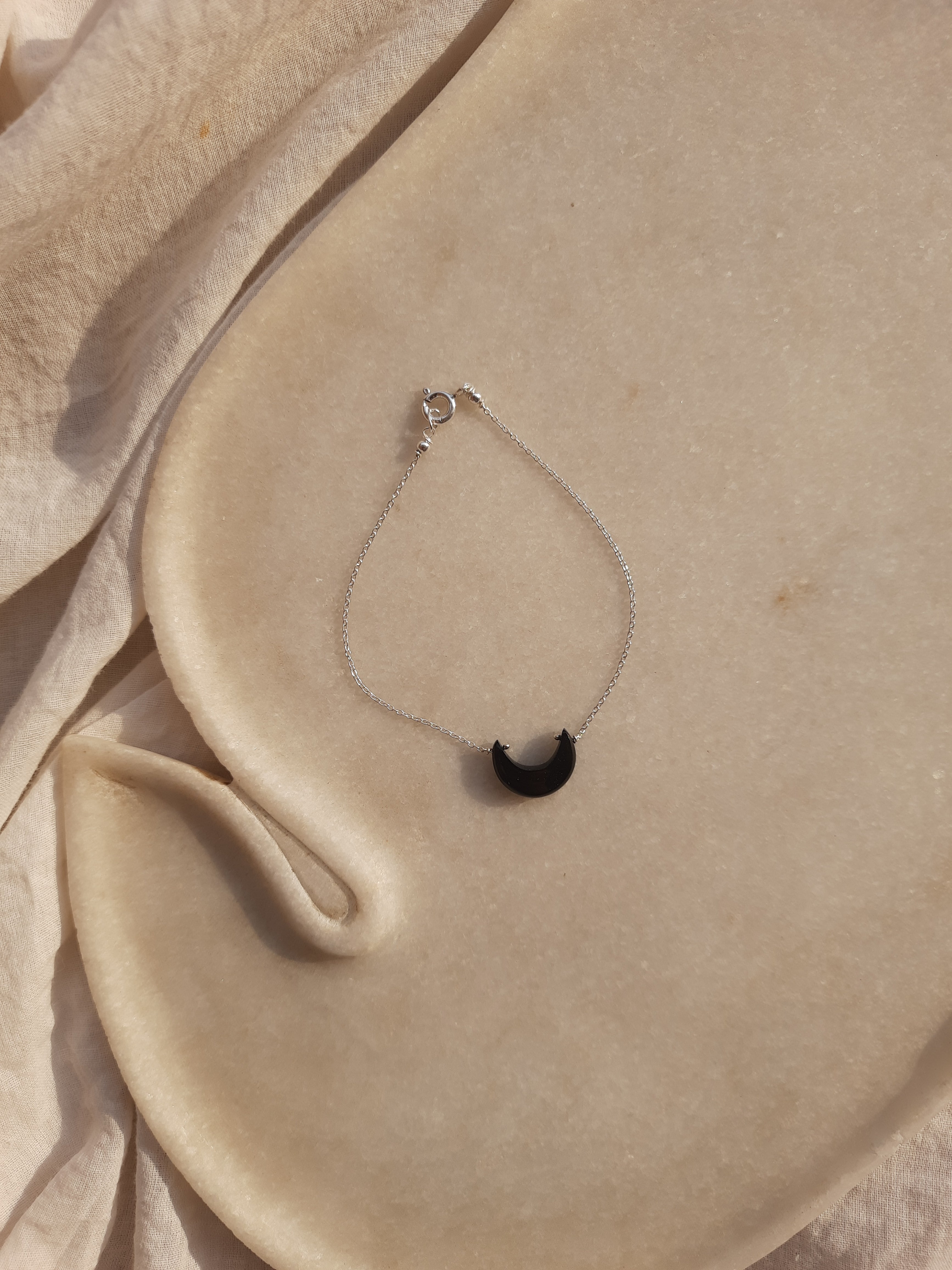 adhvaya - Black Onyx Luna Bracelet