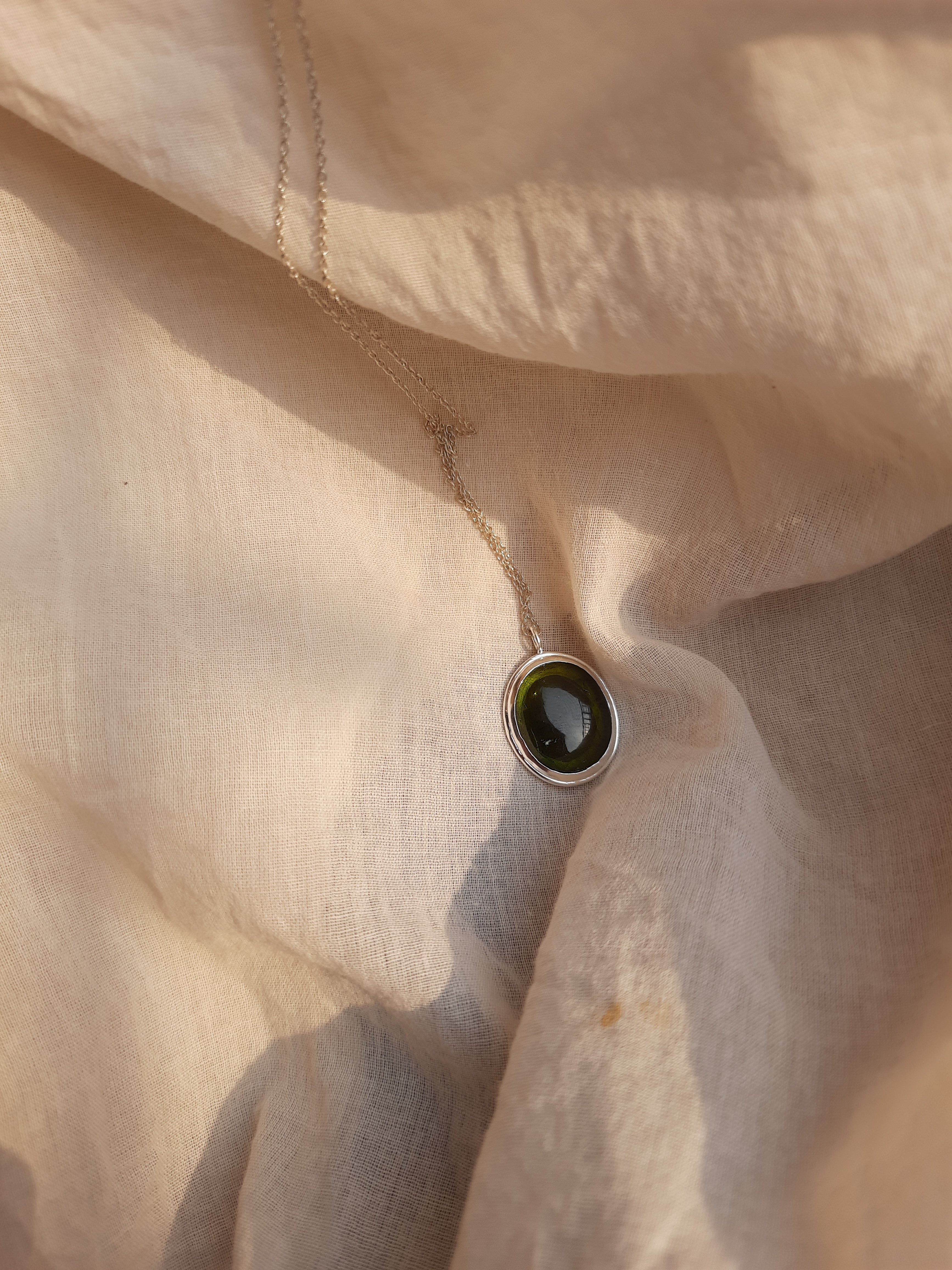 vana - Black Tourmaline Oval Pendant