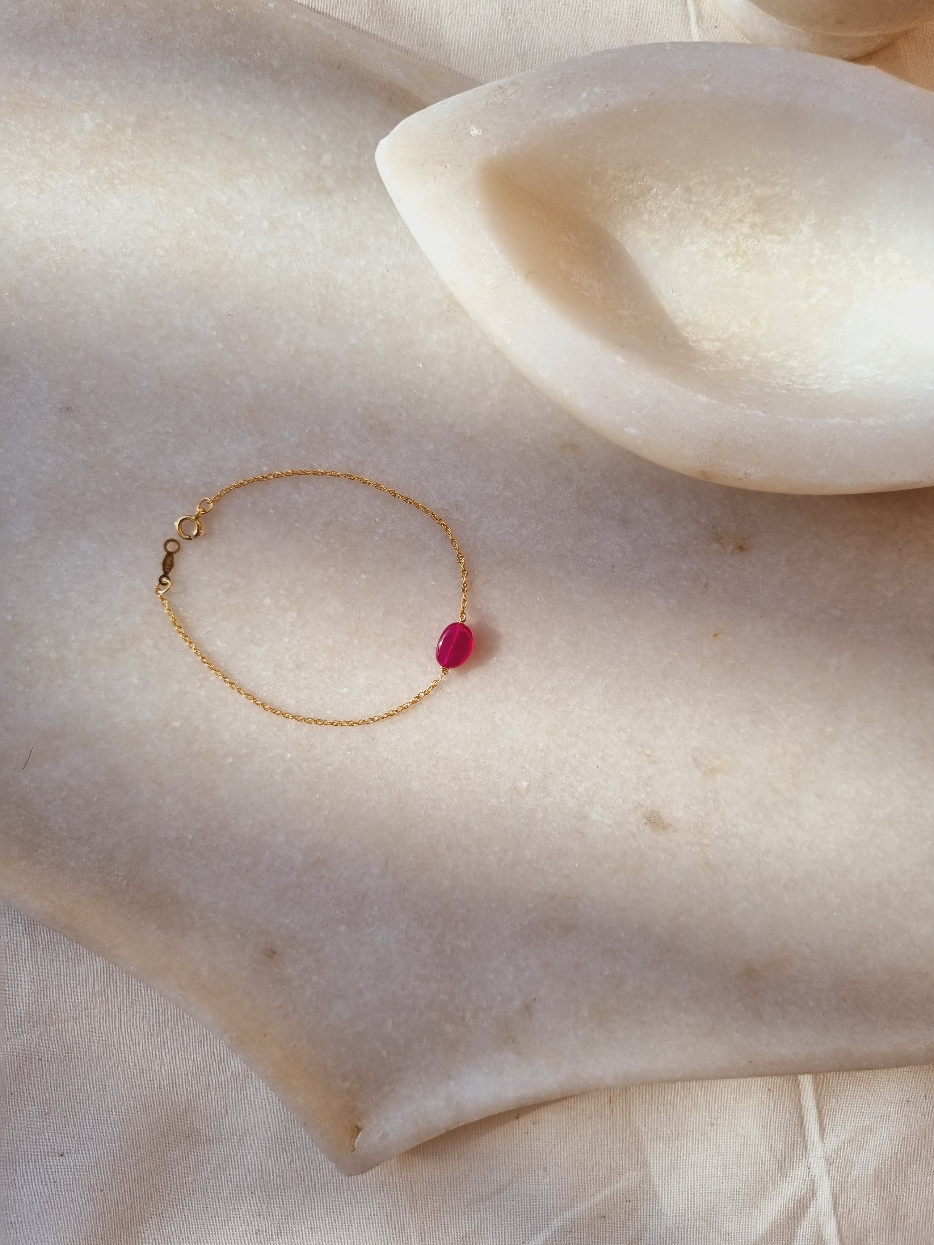 kesya- Ruby Oval Bracelet