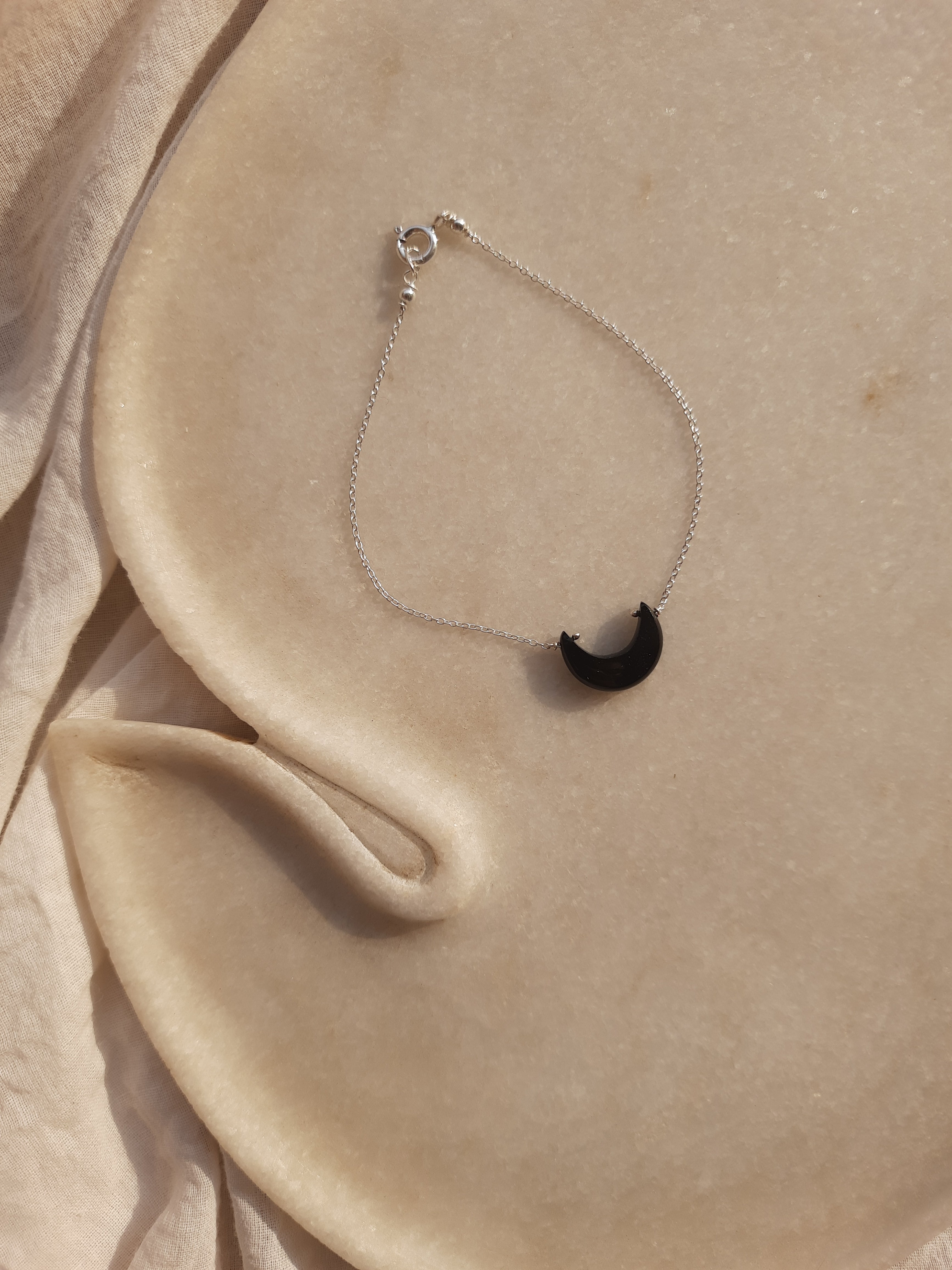 adhvaya - Black Onyx Luna Bracelet