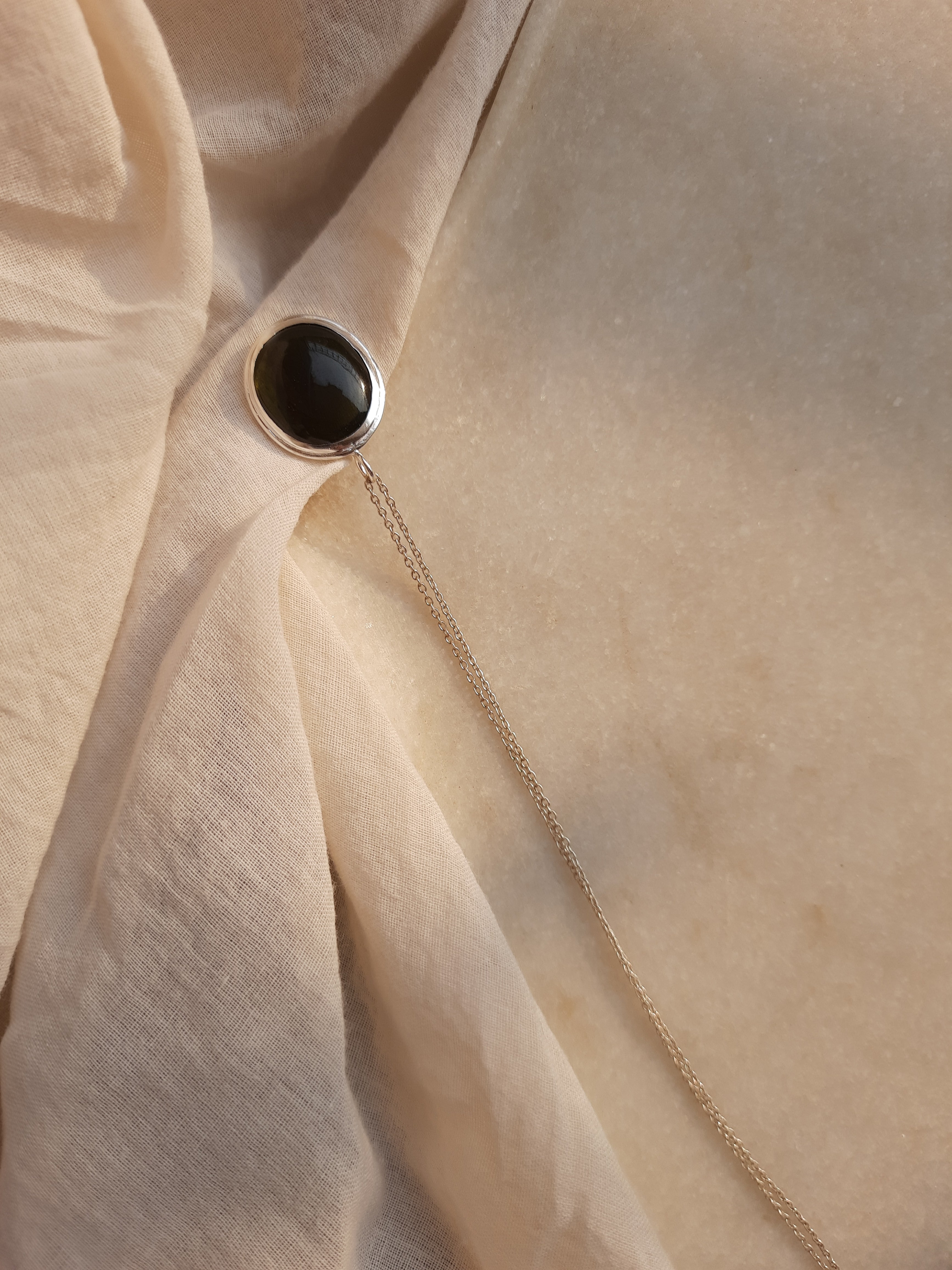 vana - Black Tourmaline Oval Pendant