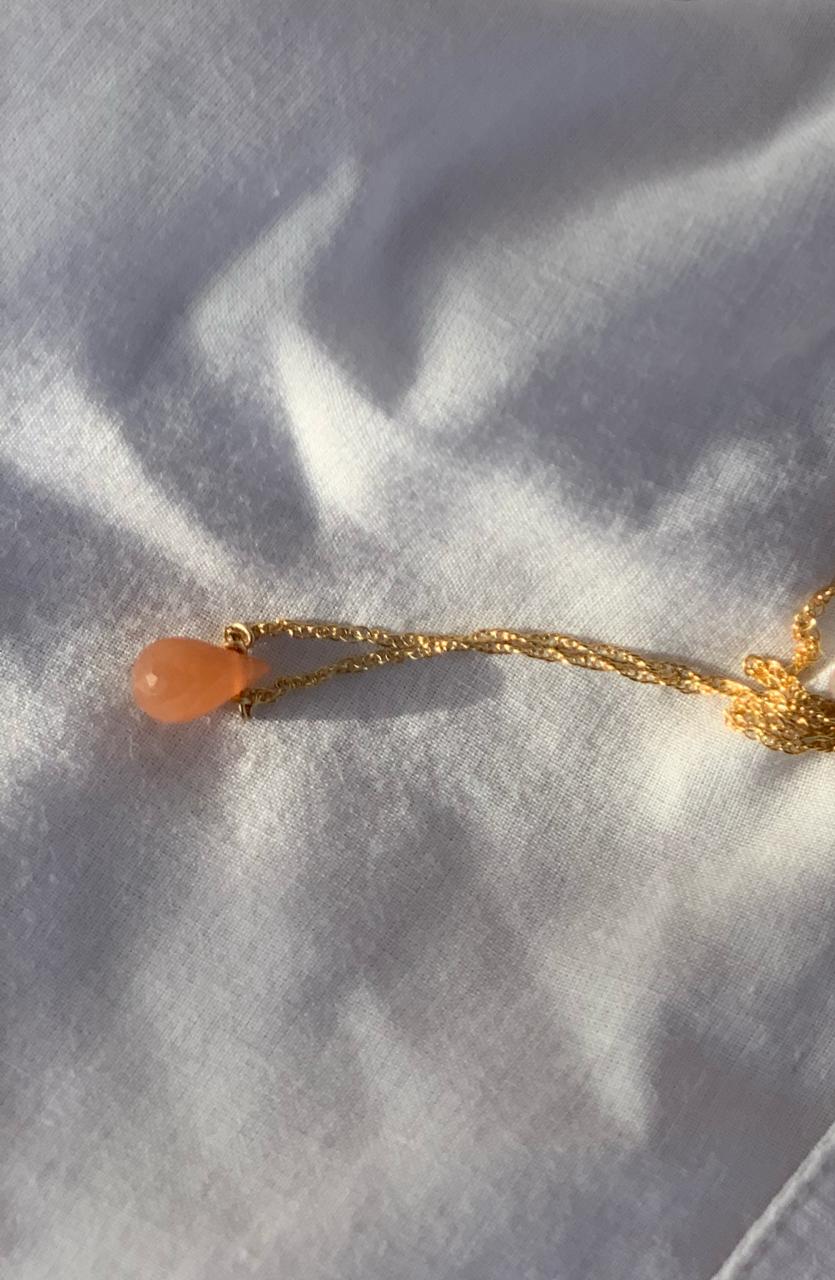visno - Peach Moonstone Tear shaped Drop Pendant