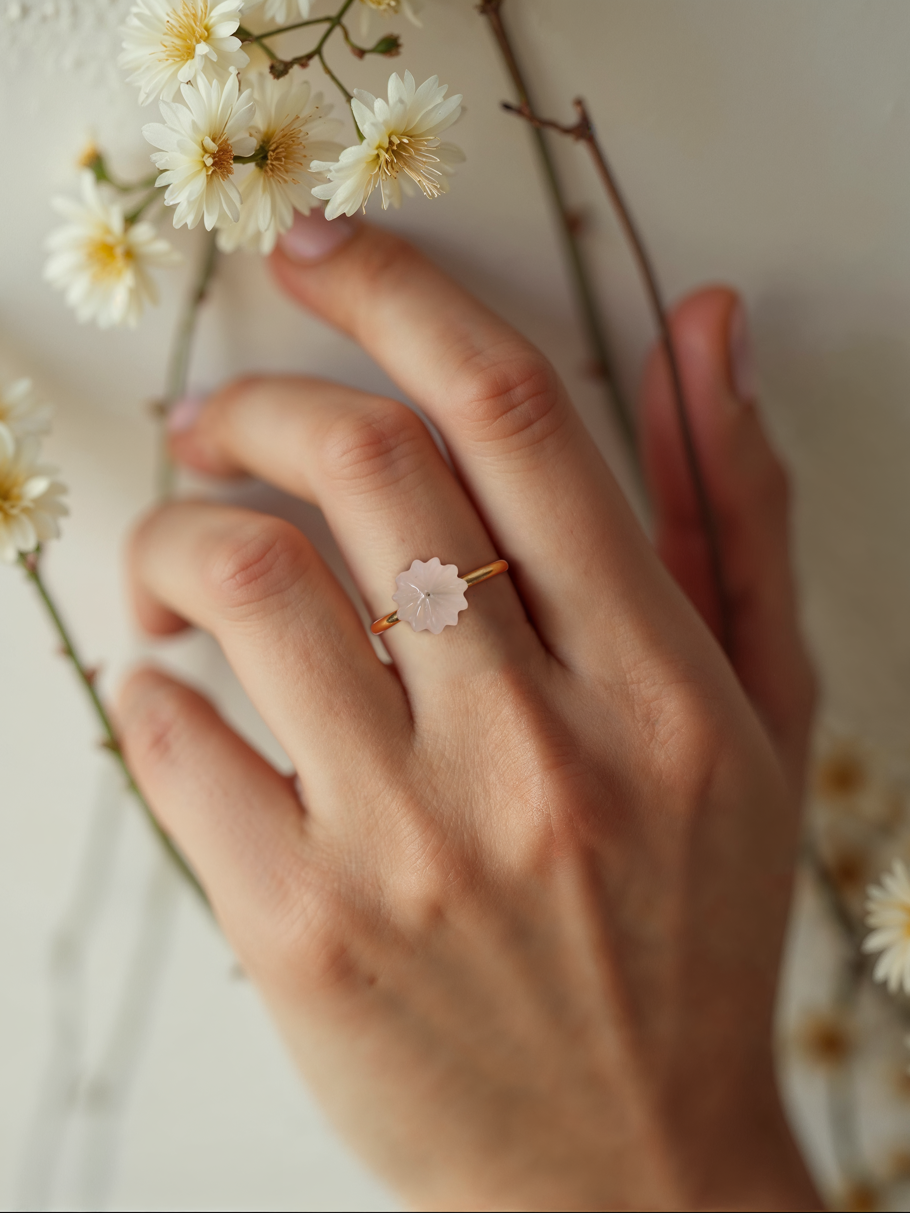 kaling - White Moonstone Melon Ring