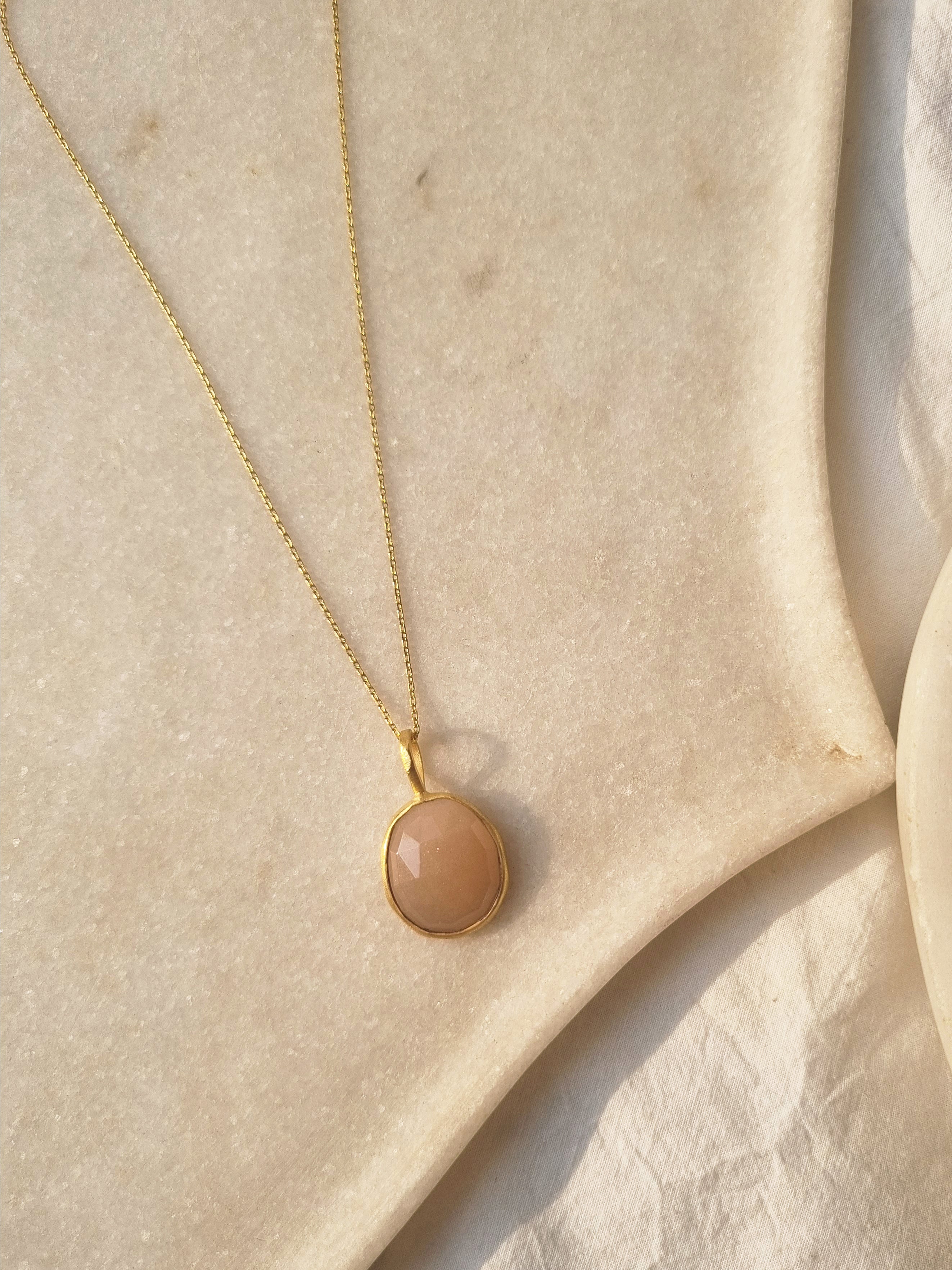 abhya - Peach Moonstone Soul Pendant