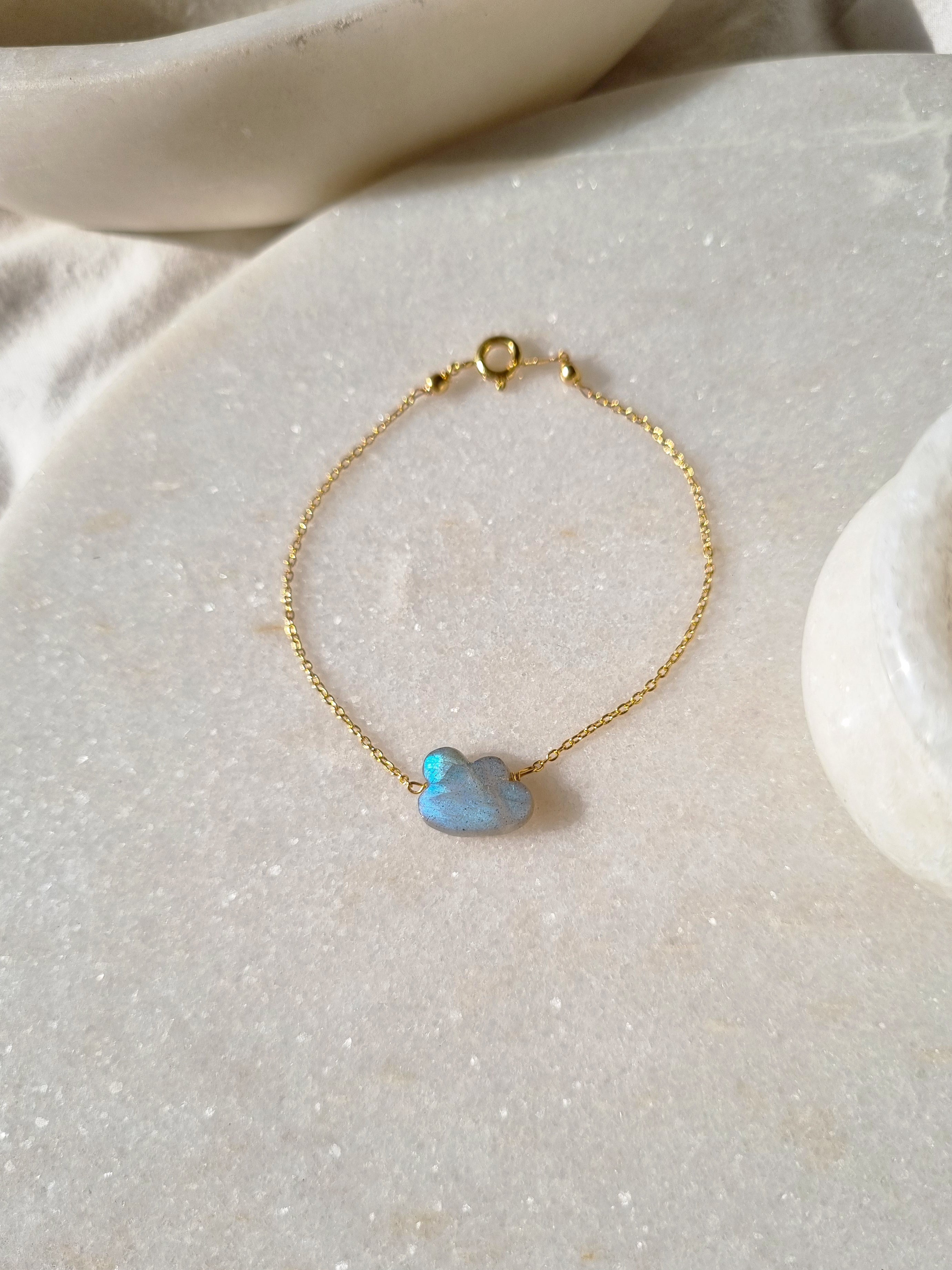 amegh - Labradorite Cloud Bracelet