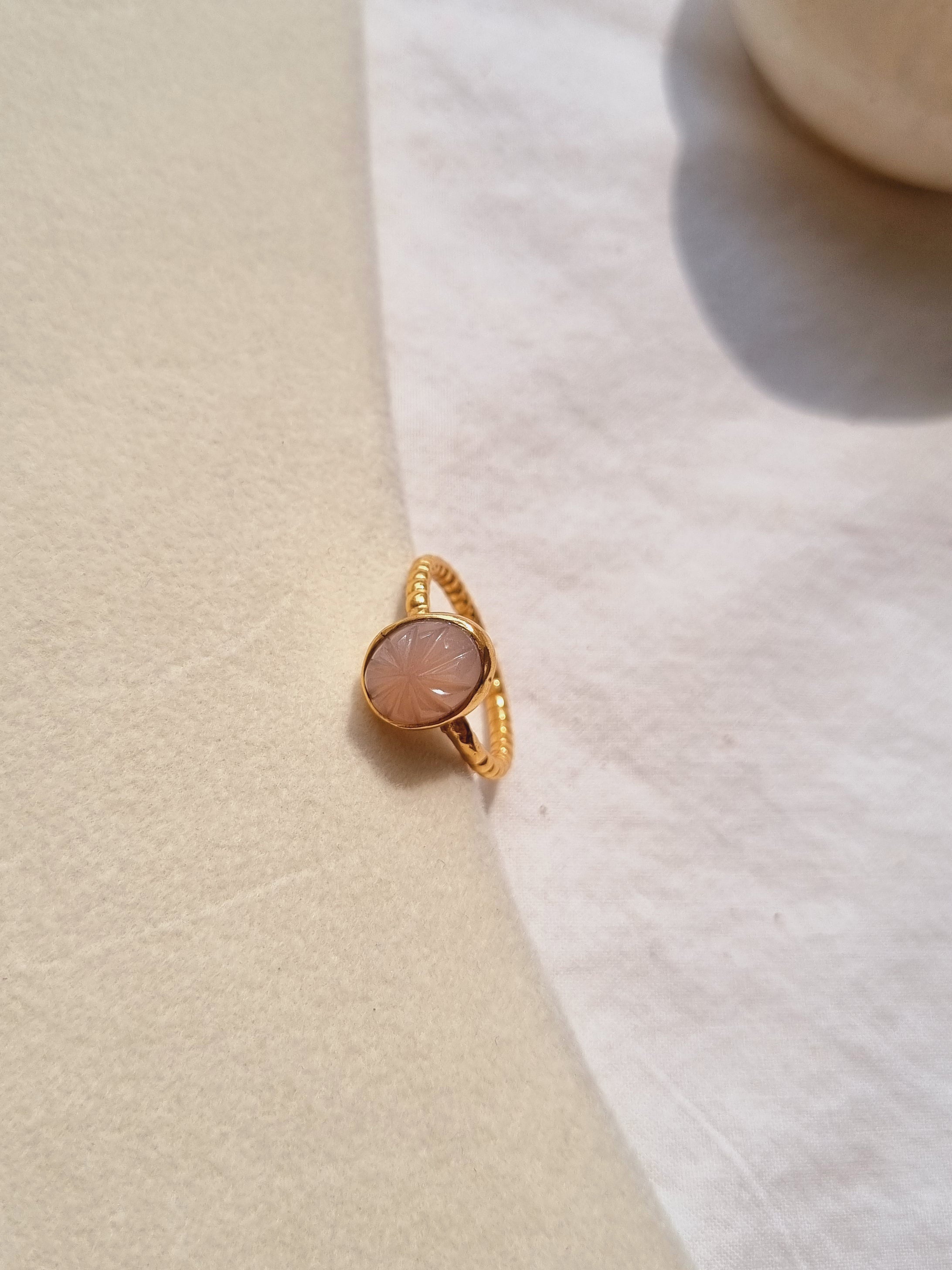 agam- Peach Moonstone Oval Melon Ring