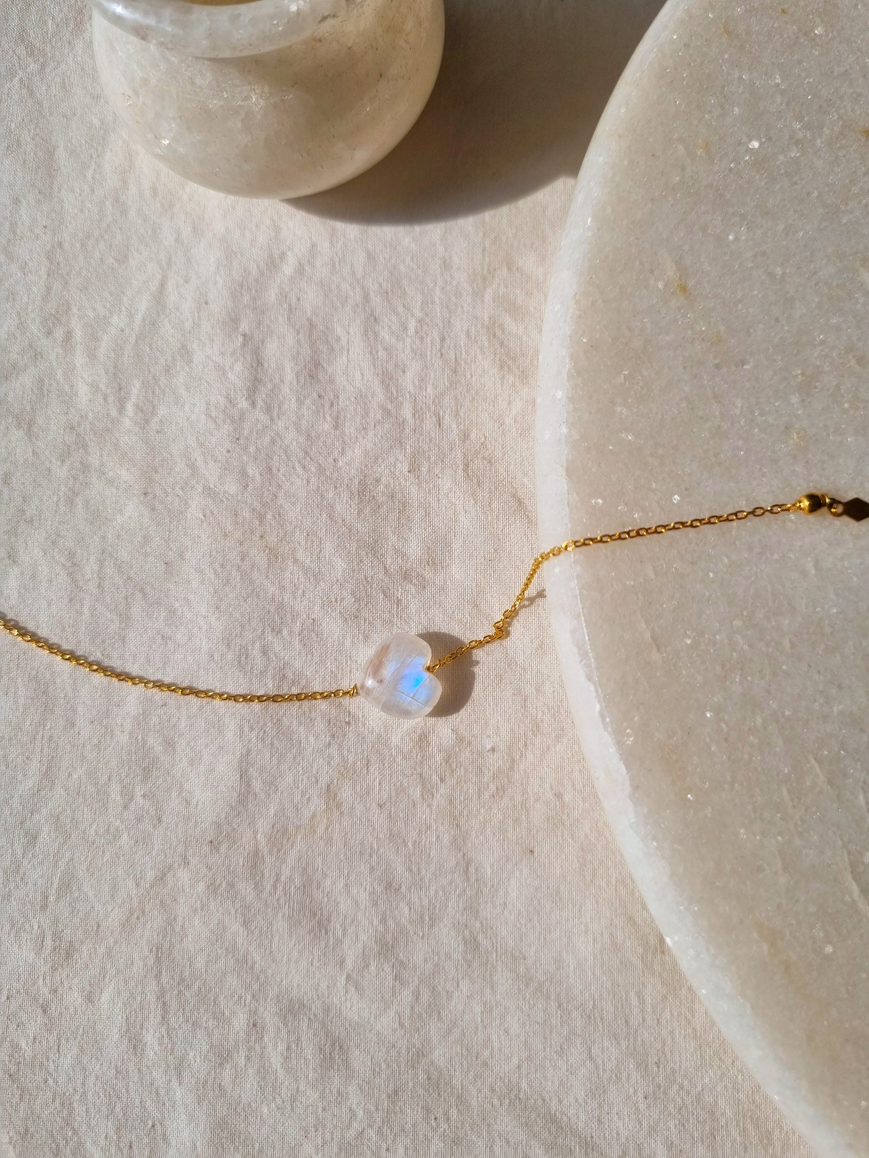 kauri - Rainbow Moonstone Heart Bracelet