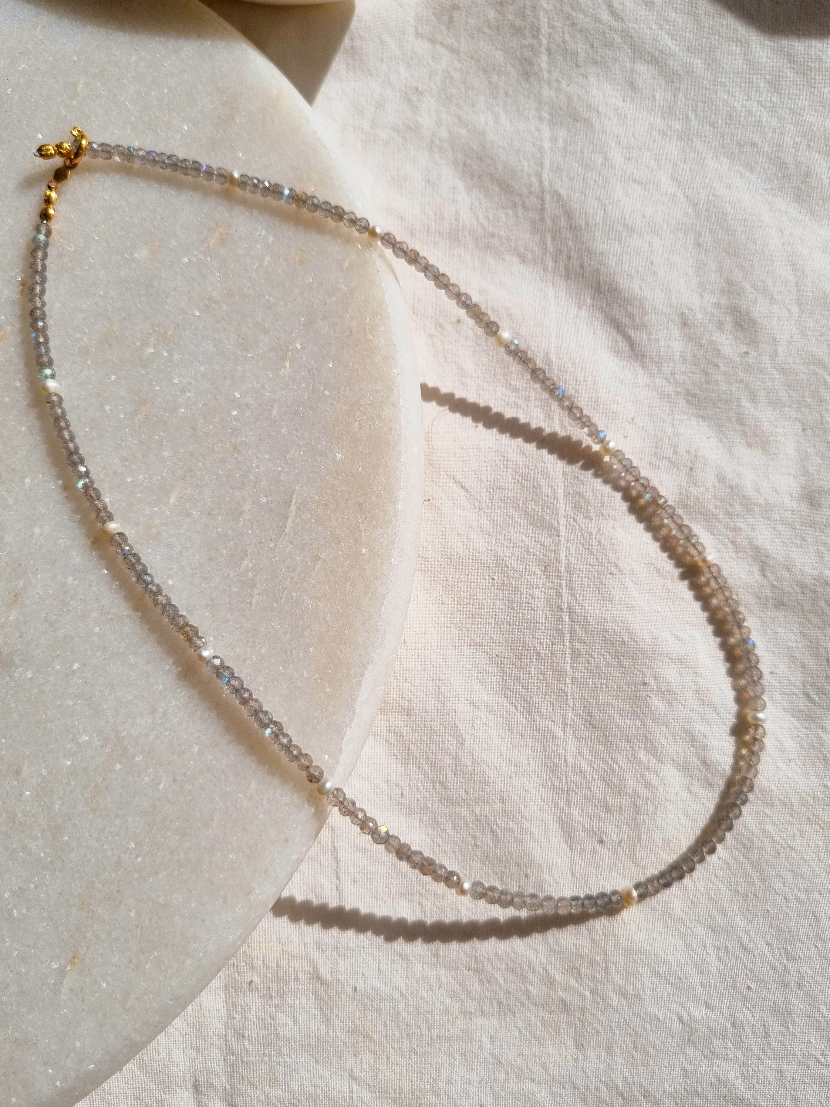 uars - Labradorite Pearl Boho Strand