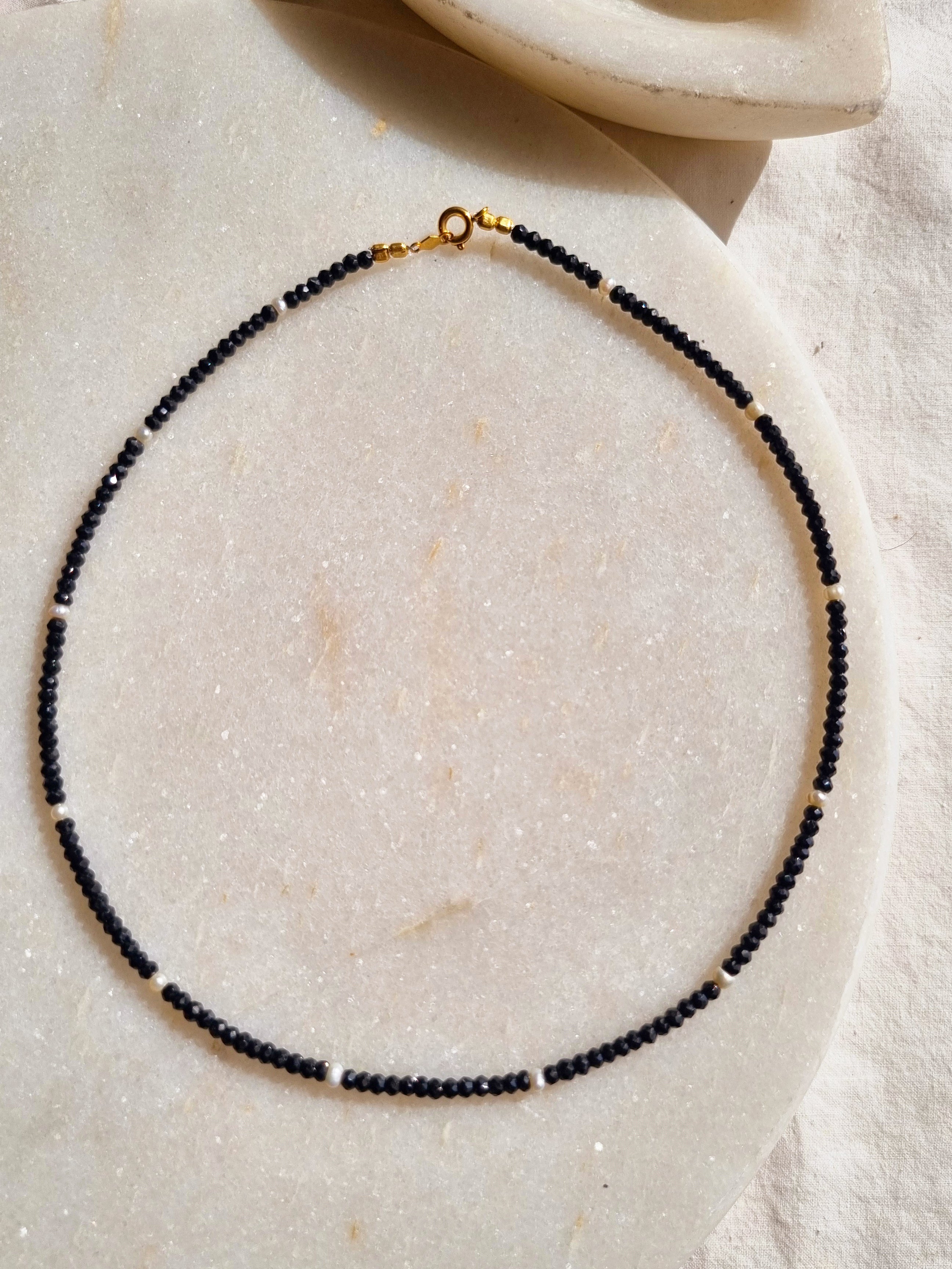 uars - Black Onyx Pearl Boho Strand