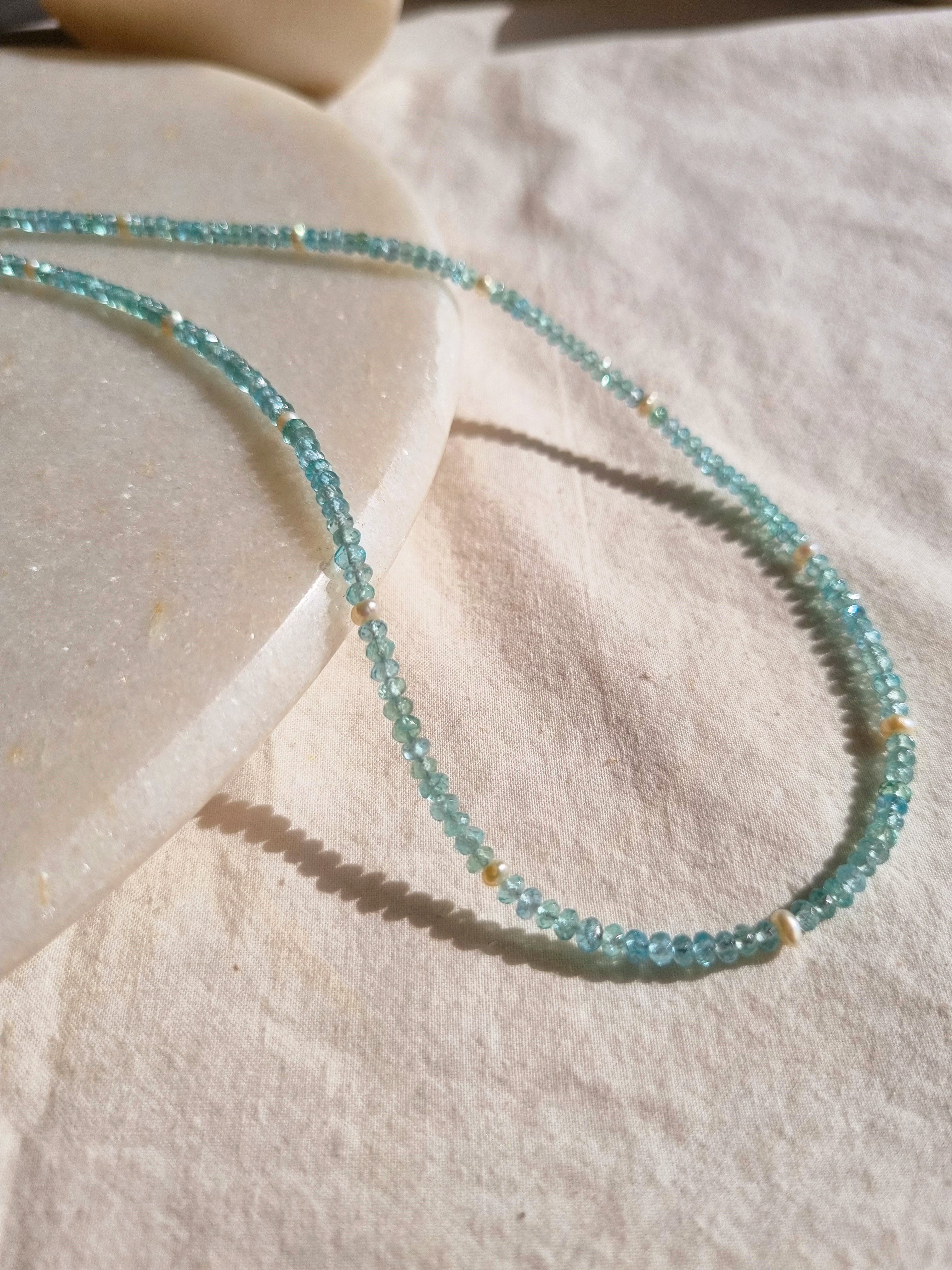 uars - Apatite Pearl Boho Strand