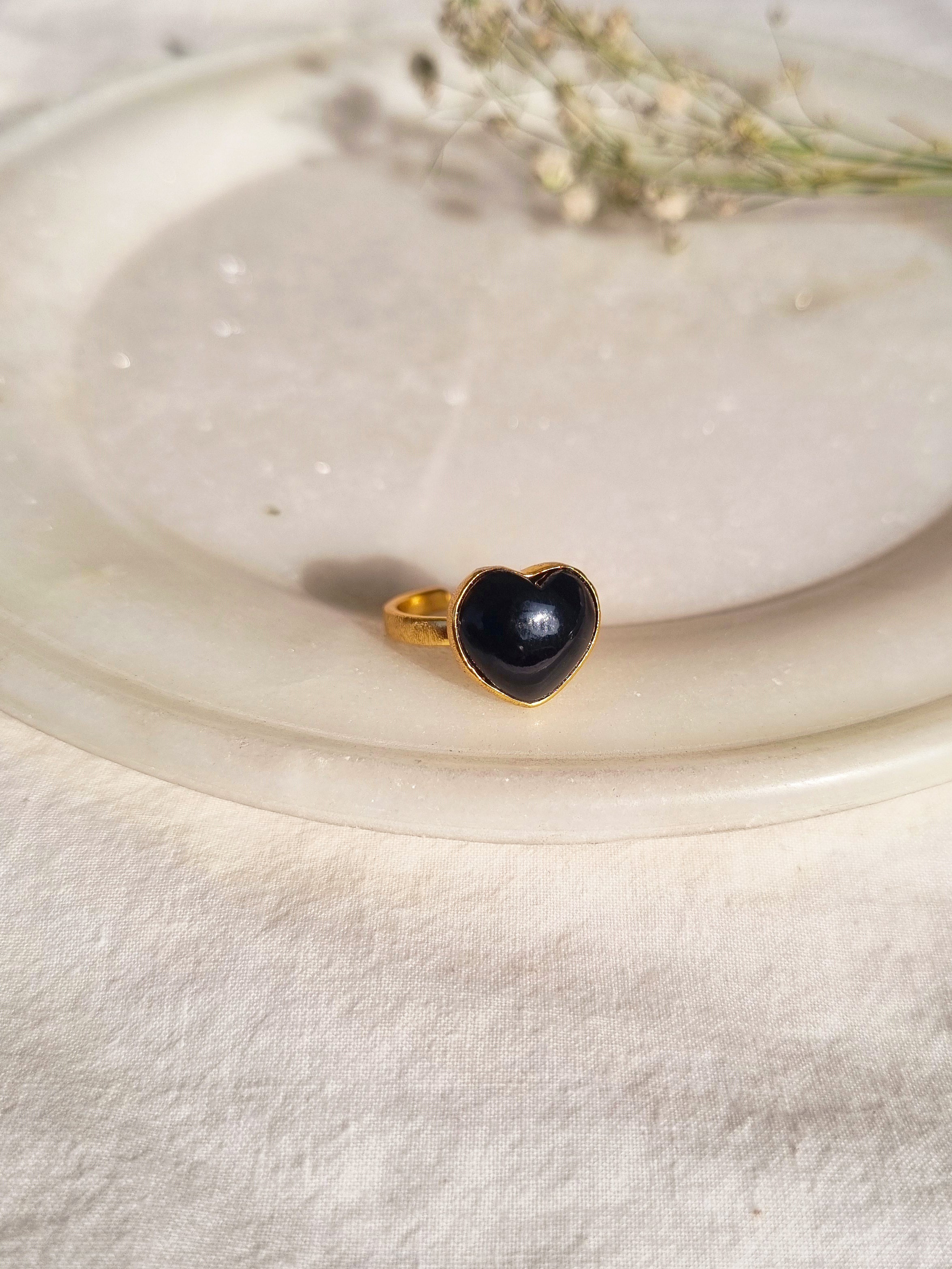 anava - Black Onyx Heart Ring