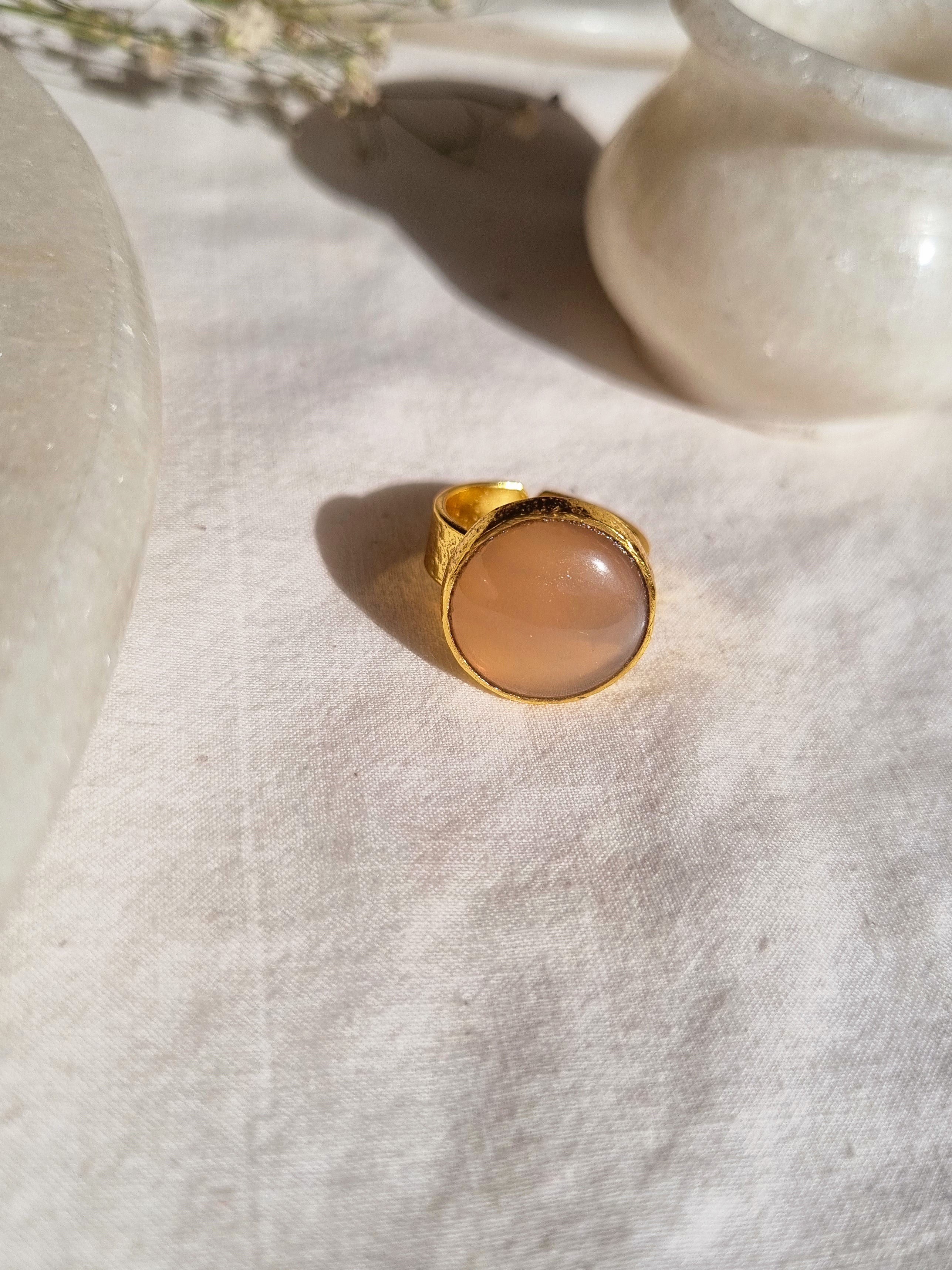 saani - Peach Moonstone Saturn Ring