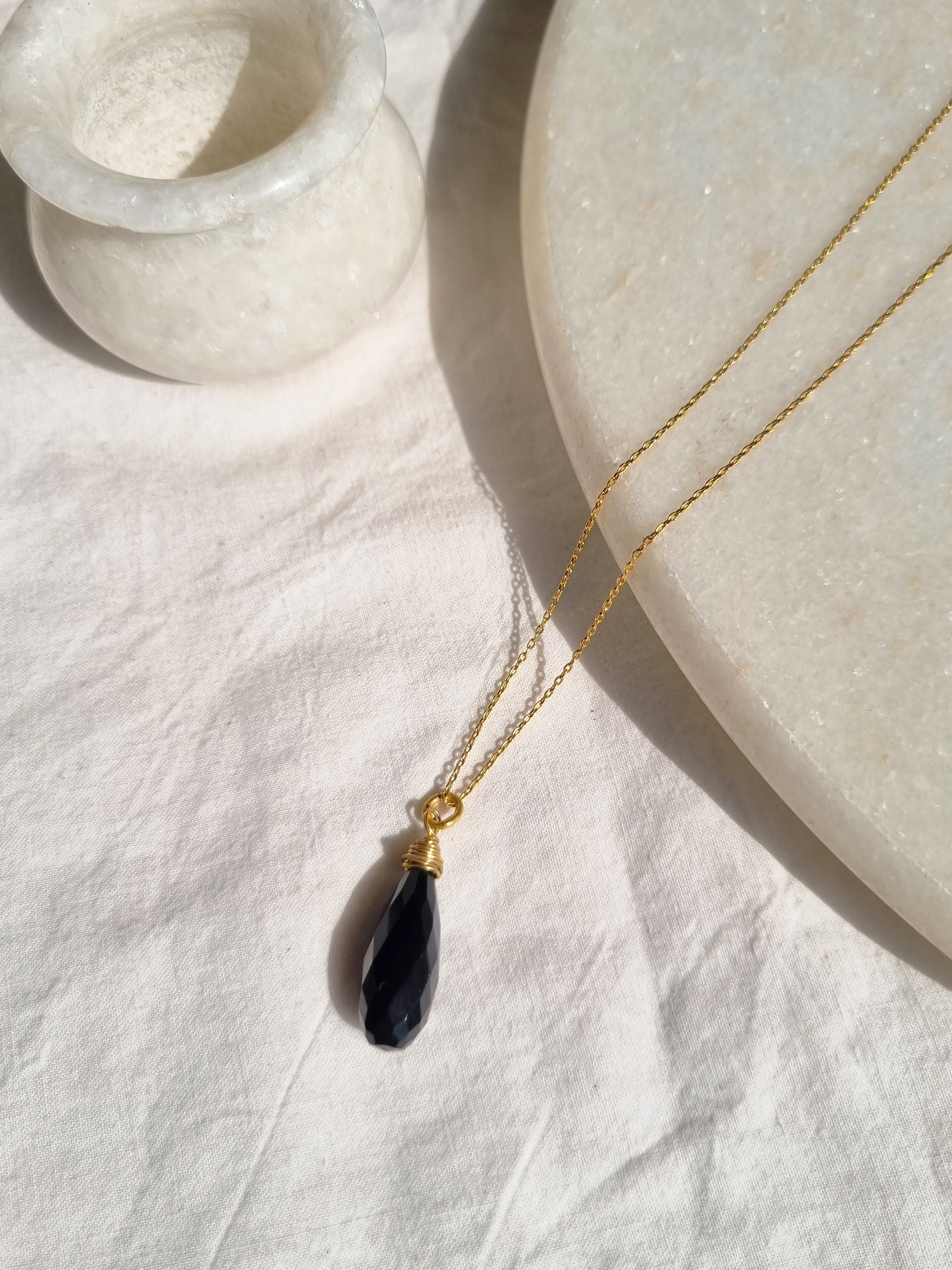 arkar - Black Onyx Long Teardrop Pendant