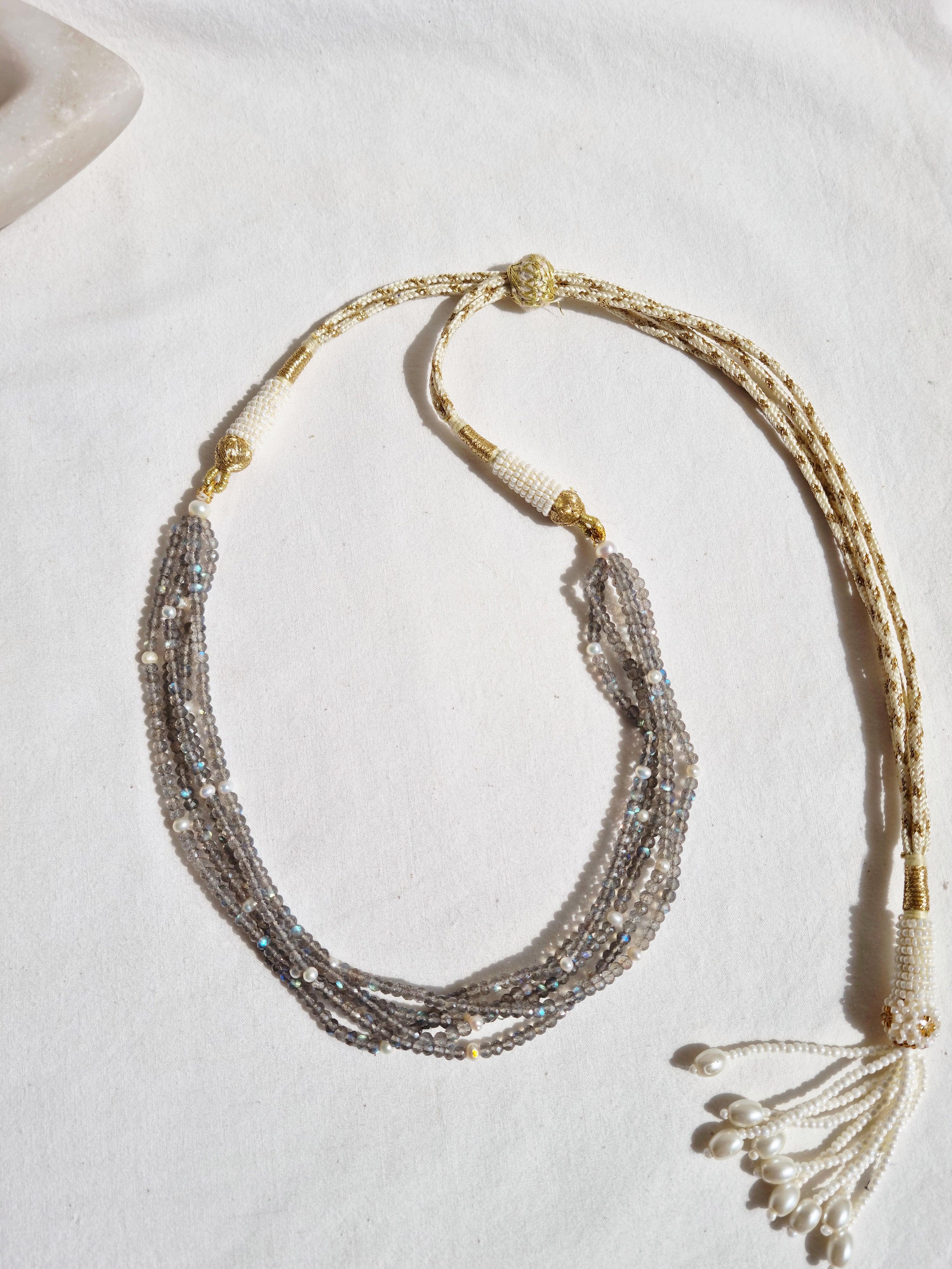 aveti - Labradorite Pearl Panchmala Choker