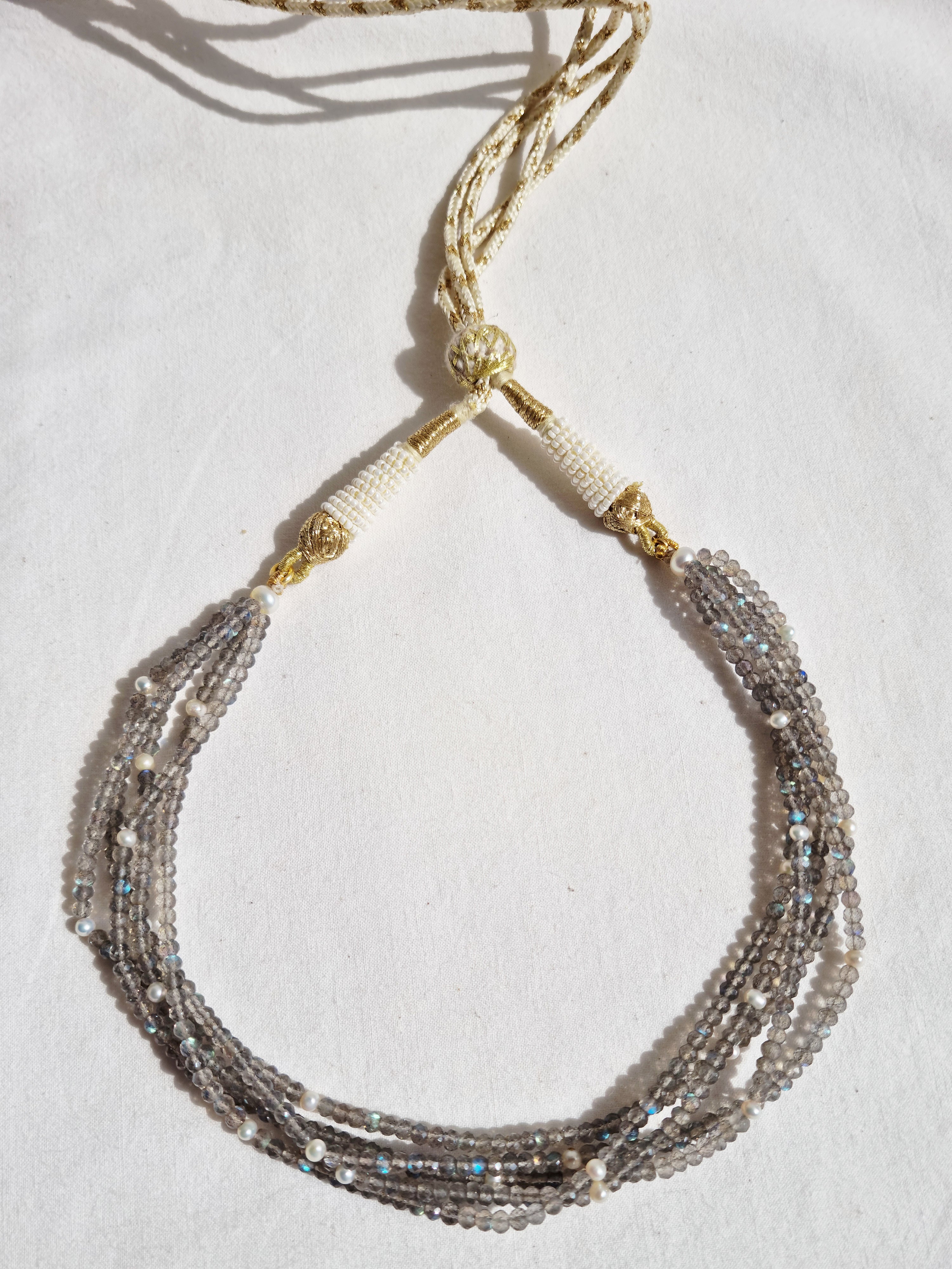 aveti - Labradorite Pearl Panchmala Choker