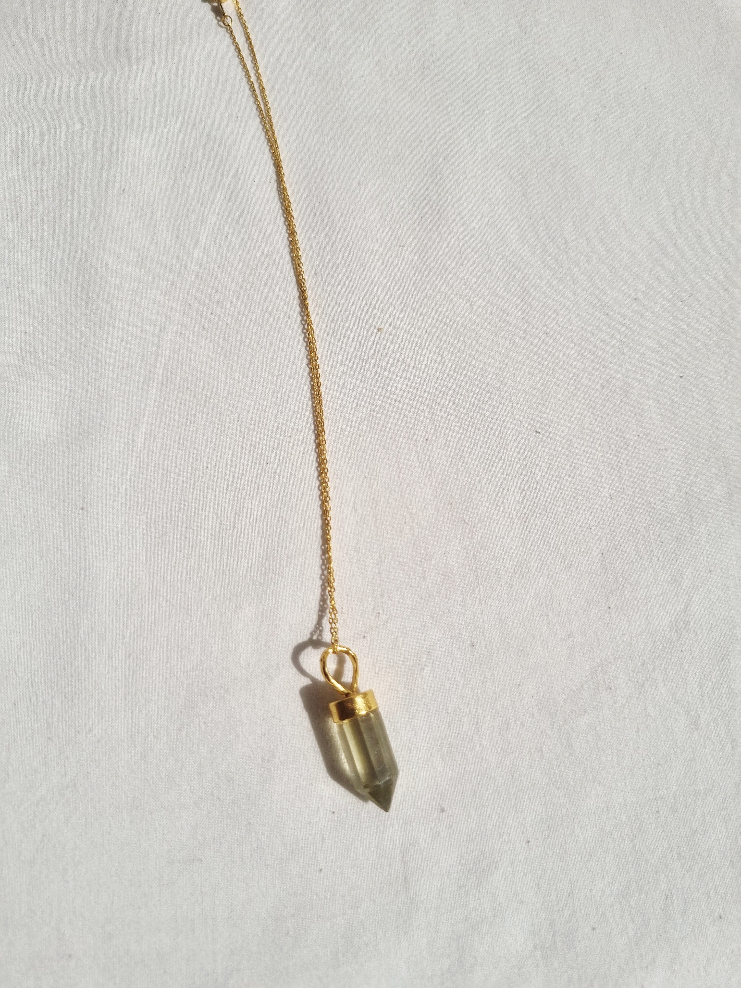 arrow - Clear quartz Pendant