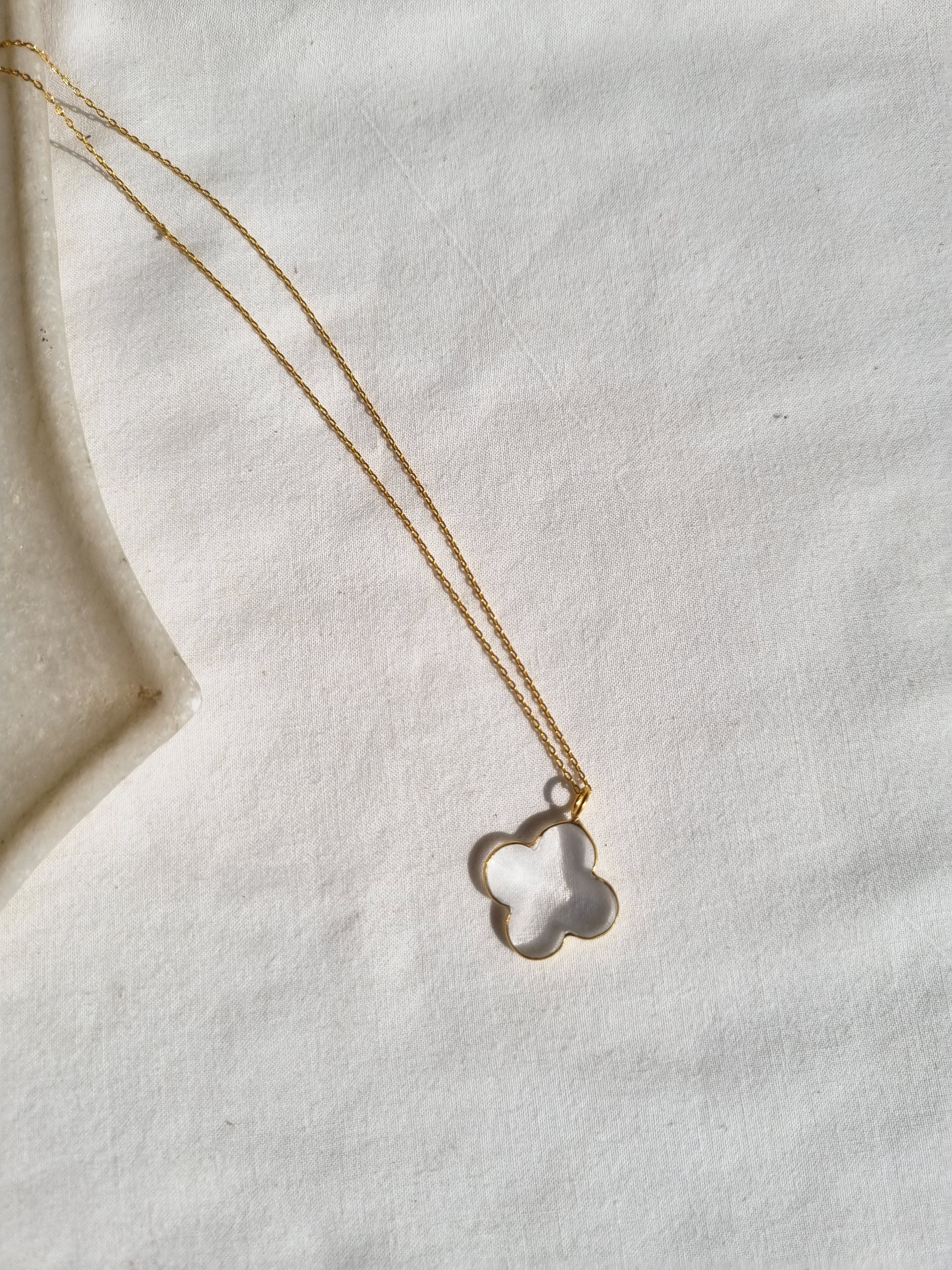 kasa - Clear Quartz Clover Pendant