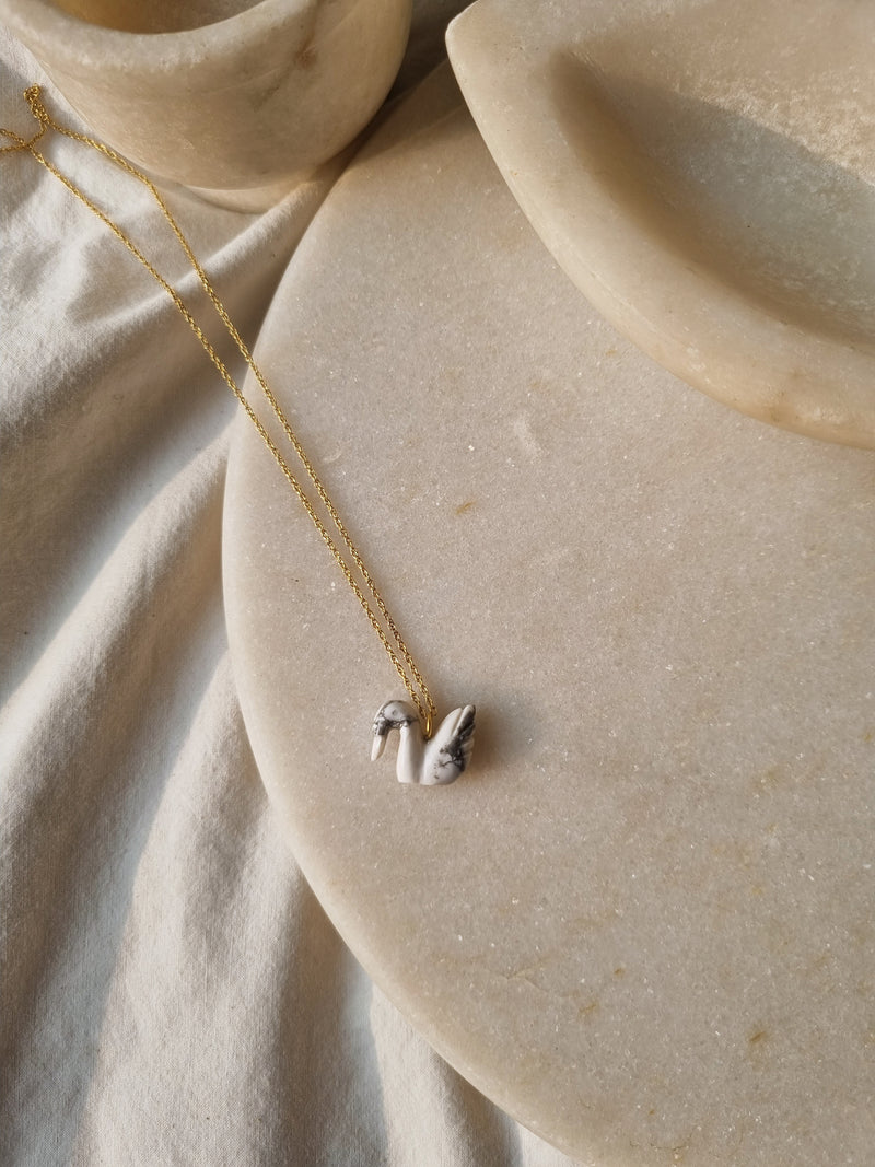 14K Swan Diamond Pearl Necklace – Tippy Taste Jewelry