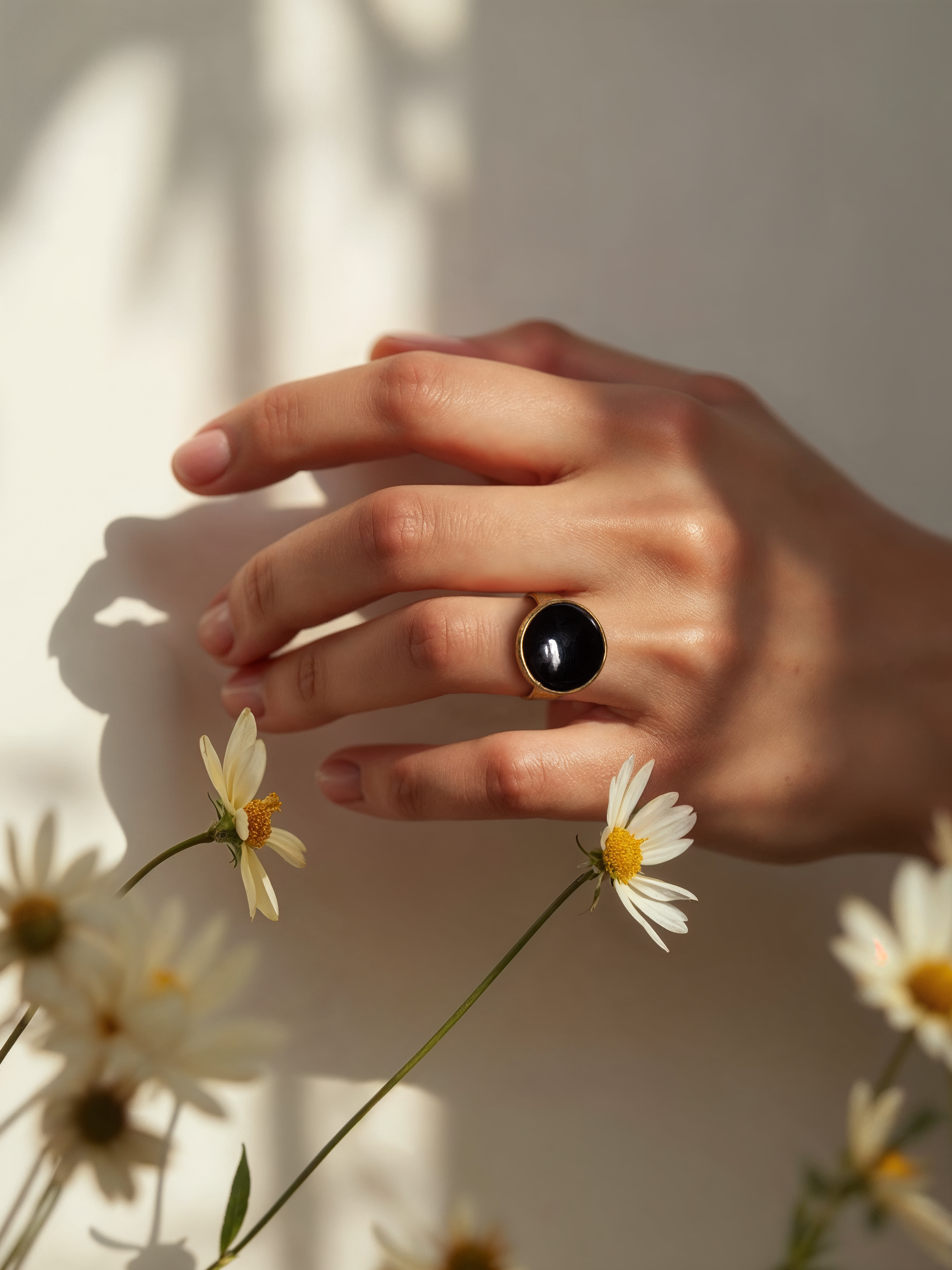 saani - Black Onyx Saturn Ring