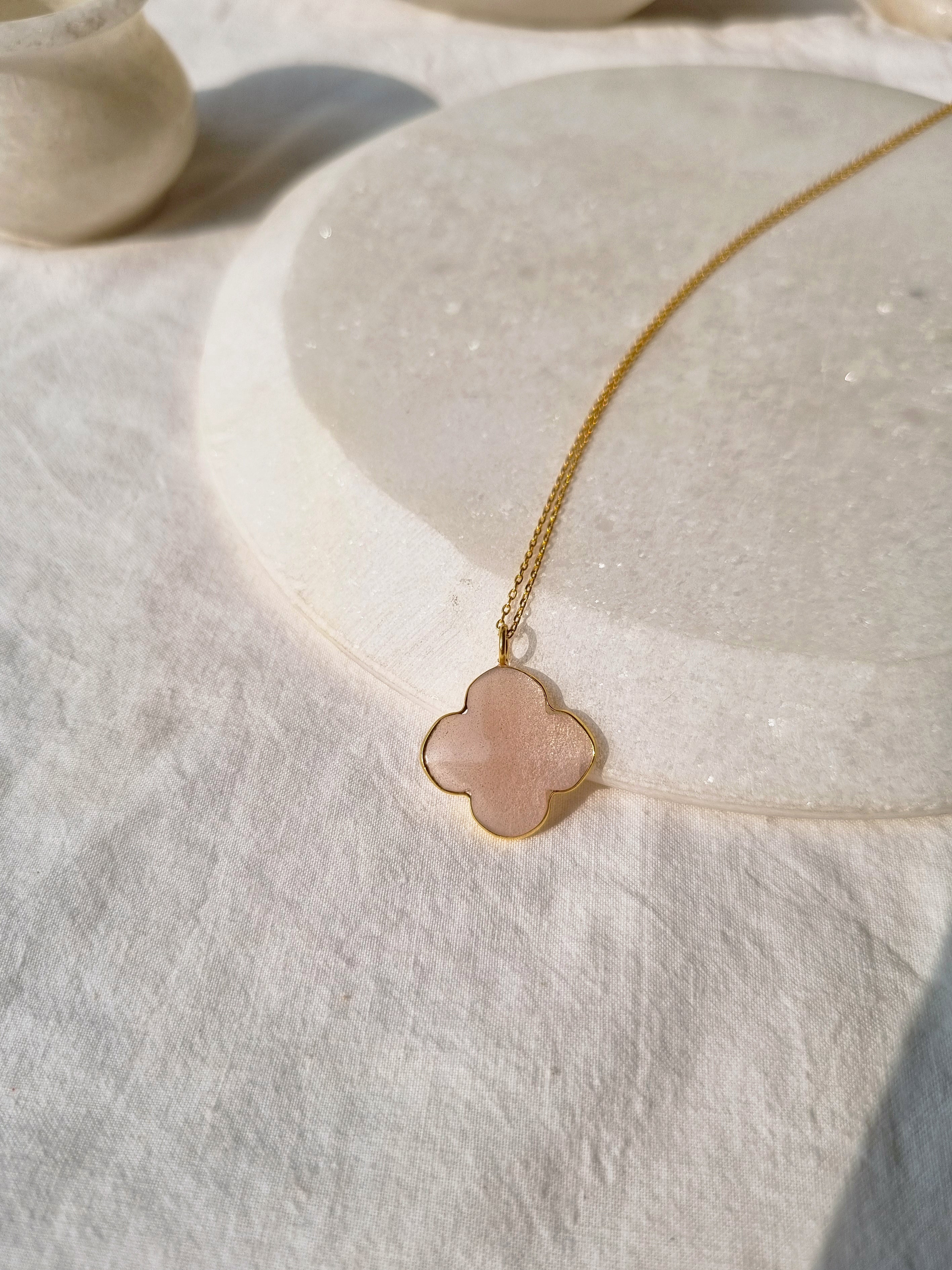 kasa - Peach Moonstone Clover Pendant