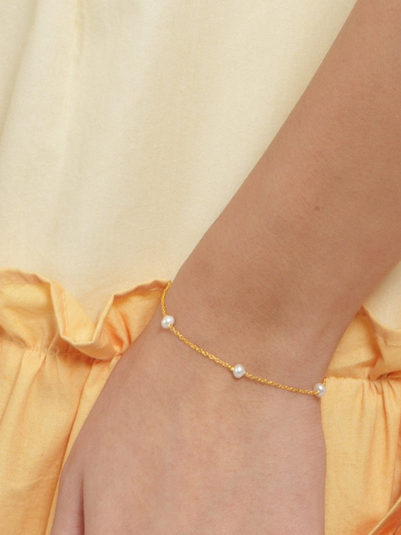amal - Pearl Baati Bracelet