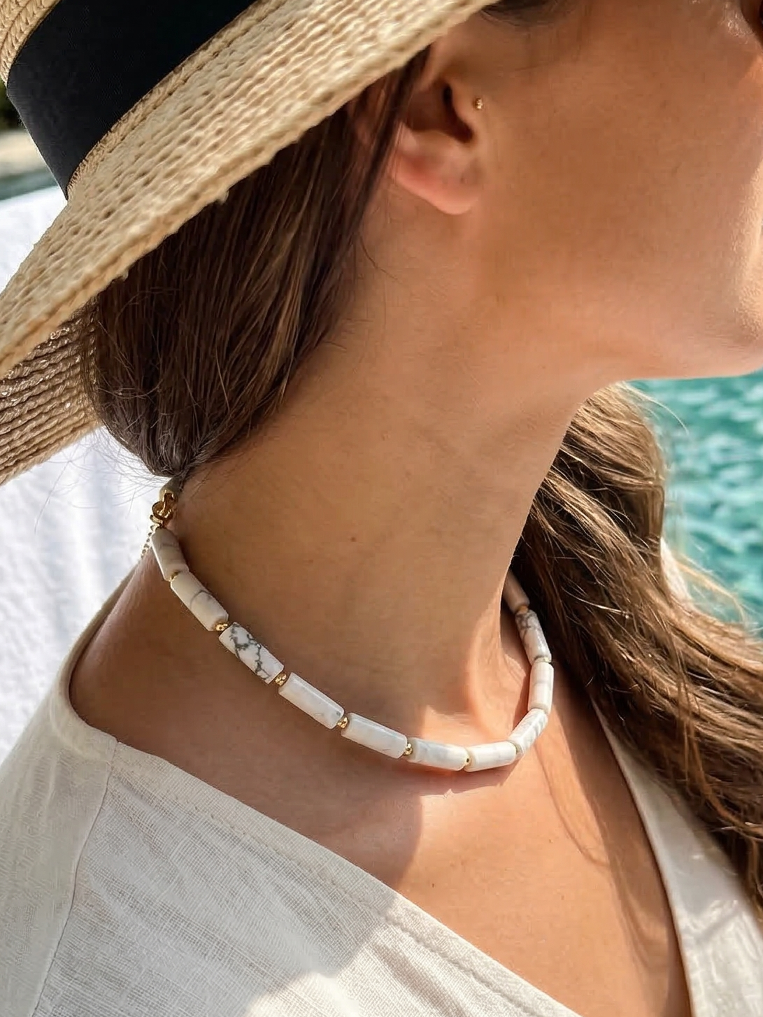 miha - Howlite Tube Choker