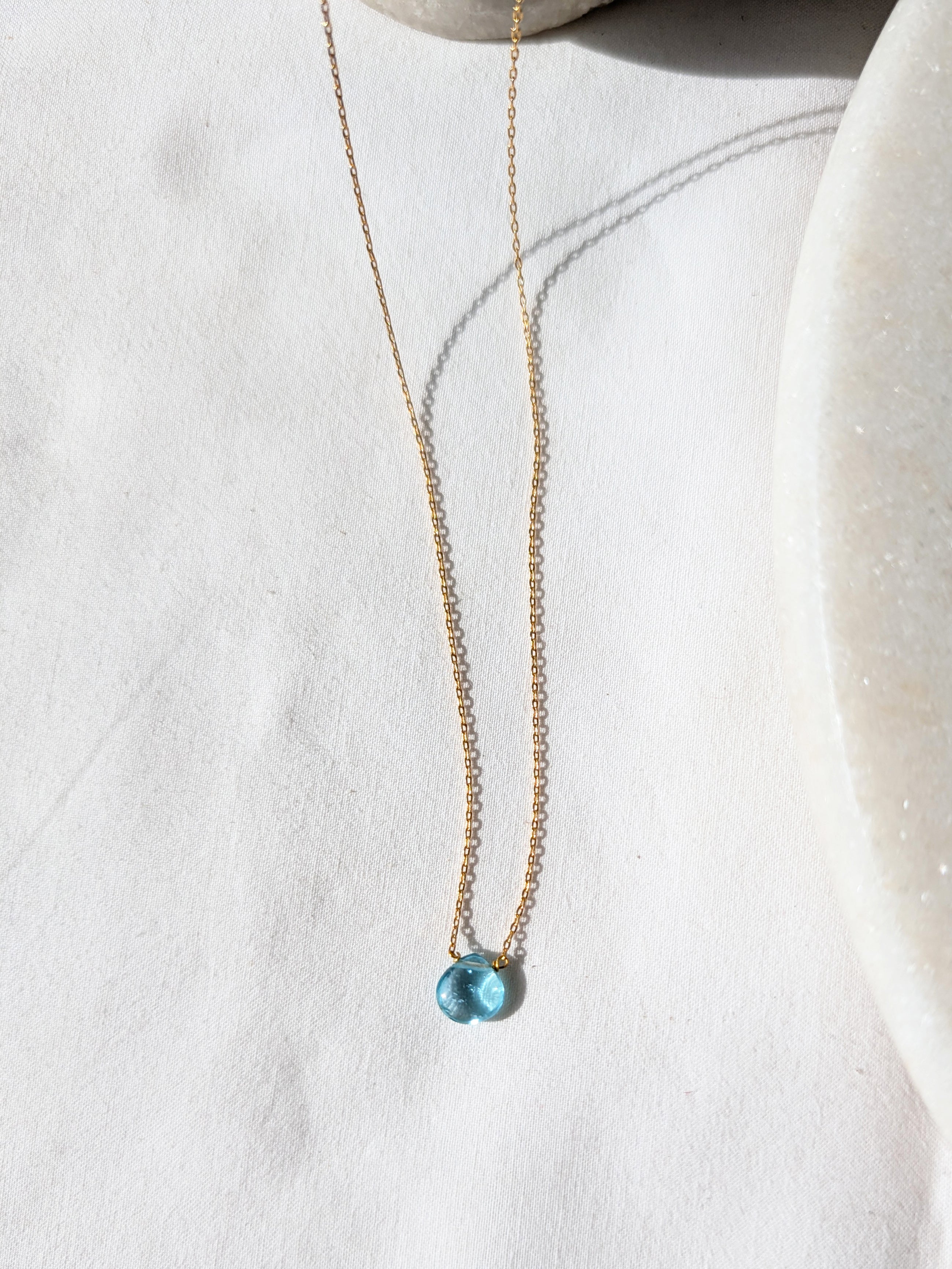 sete - Apatite Heart Shaped Drop Pendant