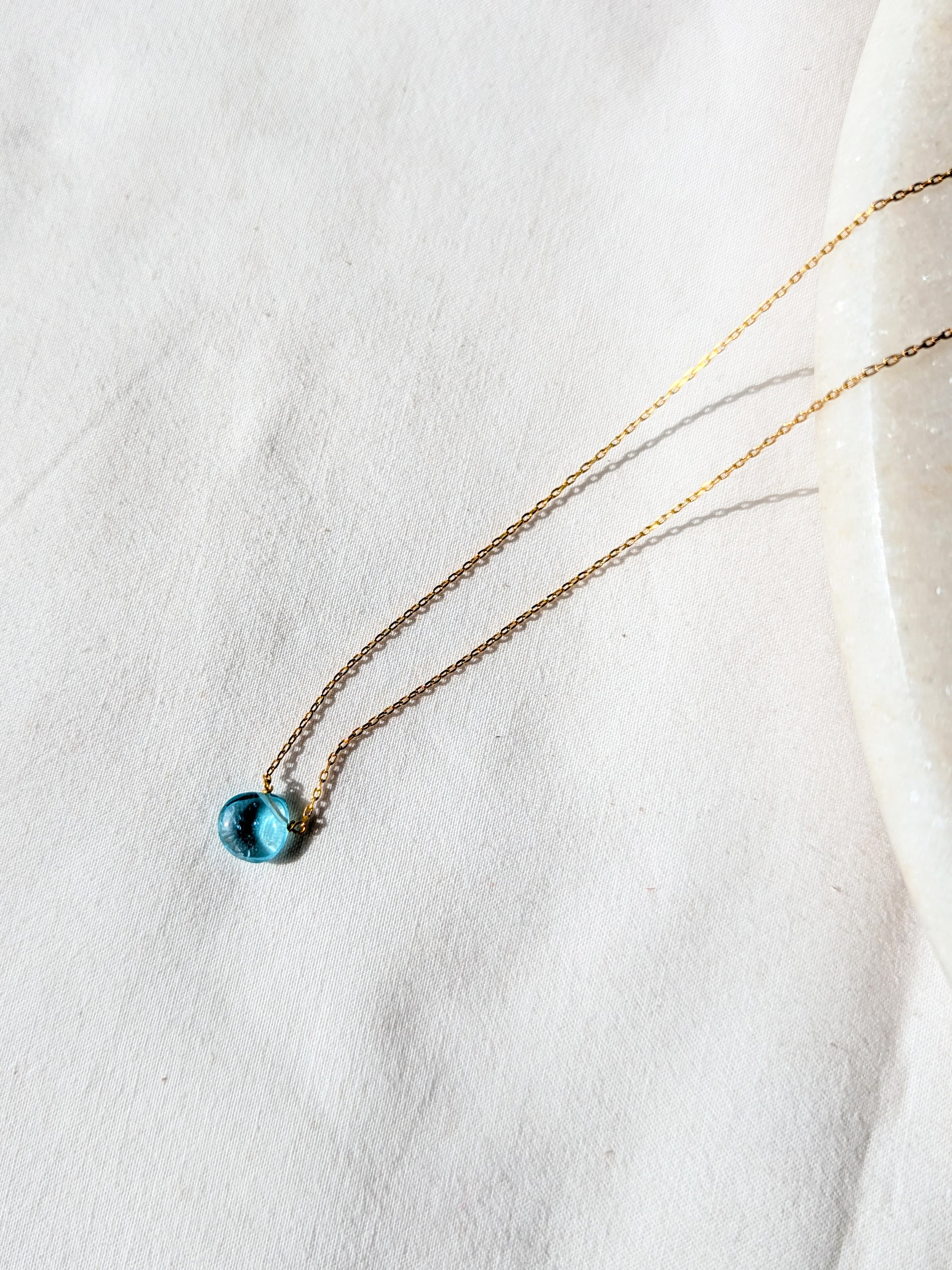 sete - Apatite Heart Shaped Drop Pendant