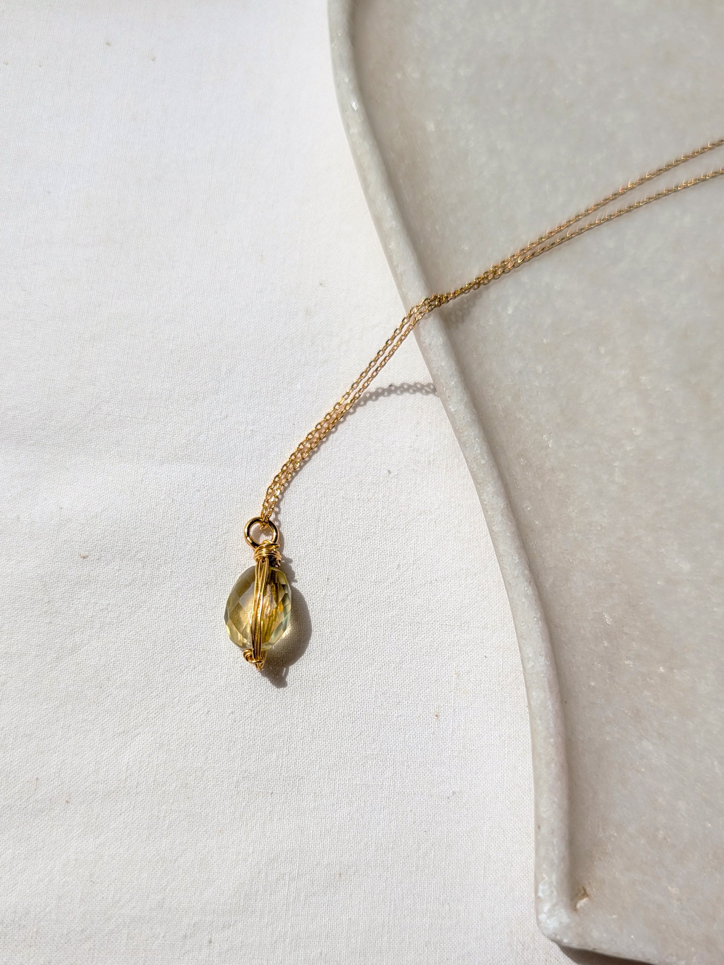 aurah - Lemon Quartz Wire Wrap Pendant