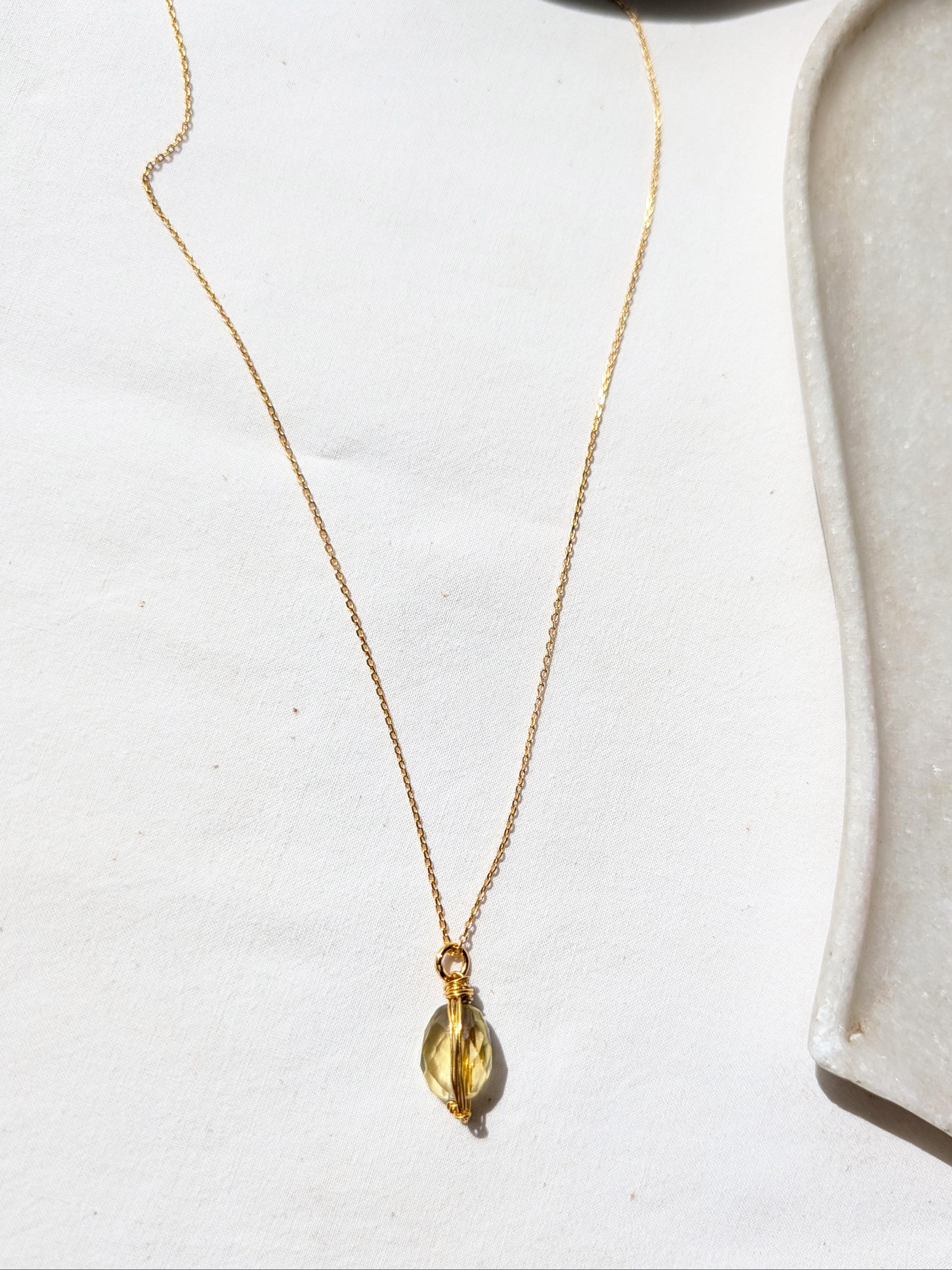 aurah - Lemon Quartz Wire Wrap Pendant
