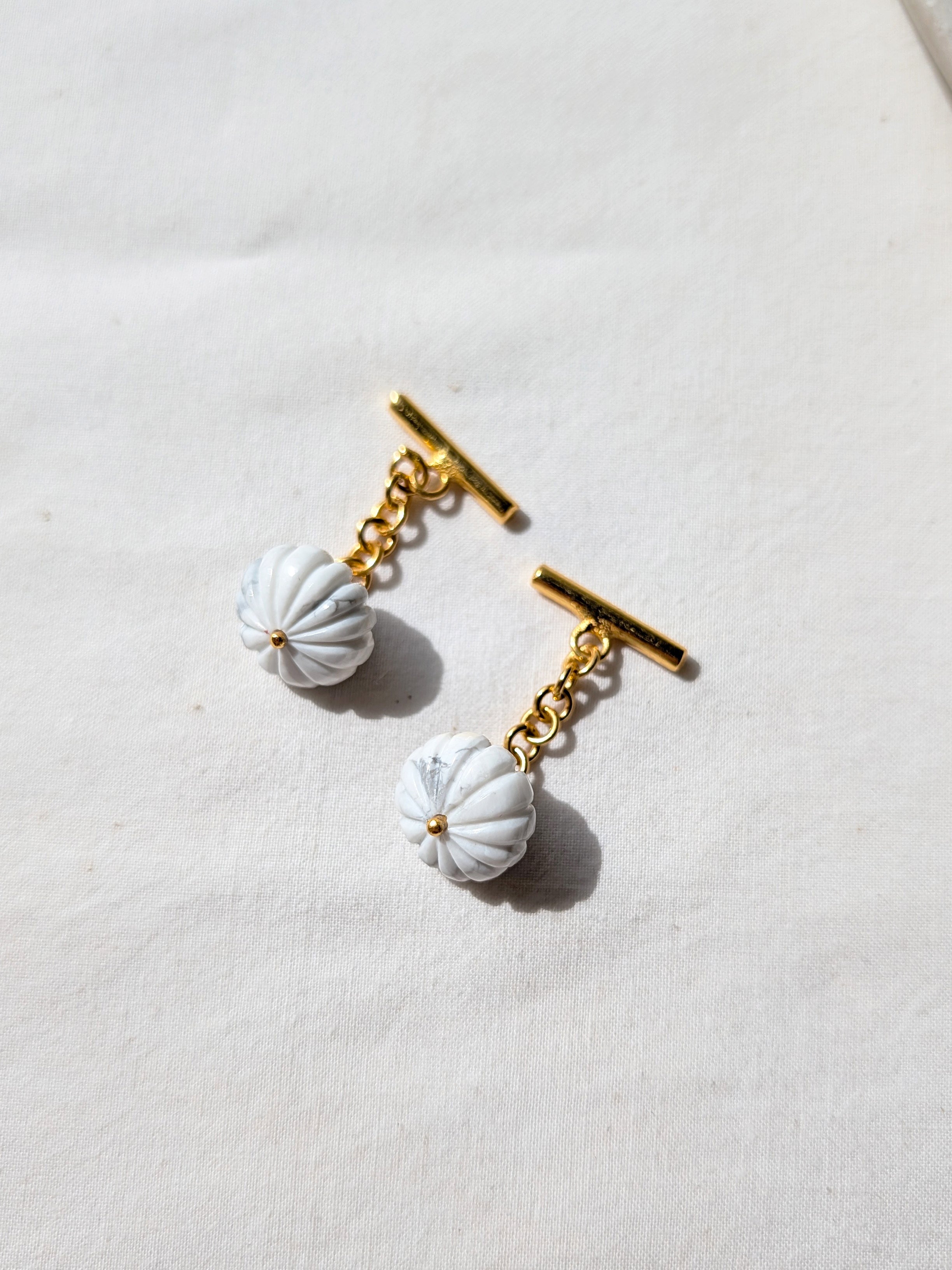 naura - Howlite Melon Chain Cufflinks