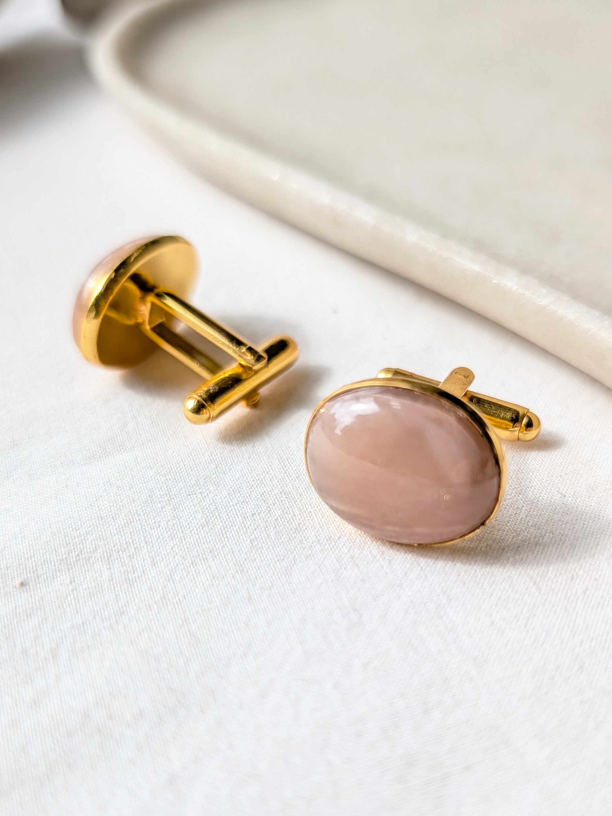 vanae - Peach Moonstone Oval Cufflinks