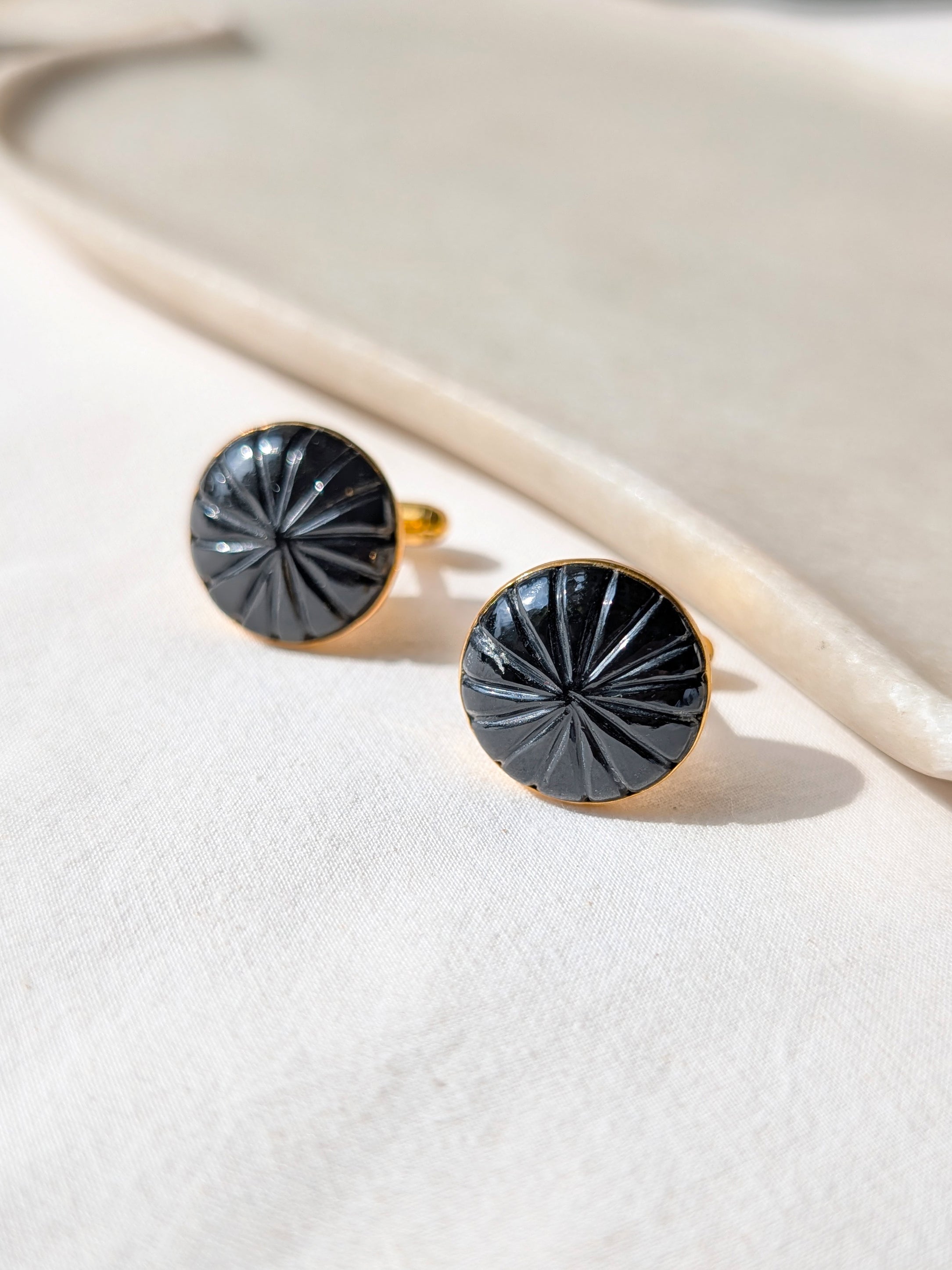 narura - Black Onyx Melon Cufflinks