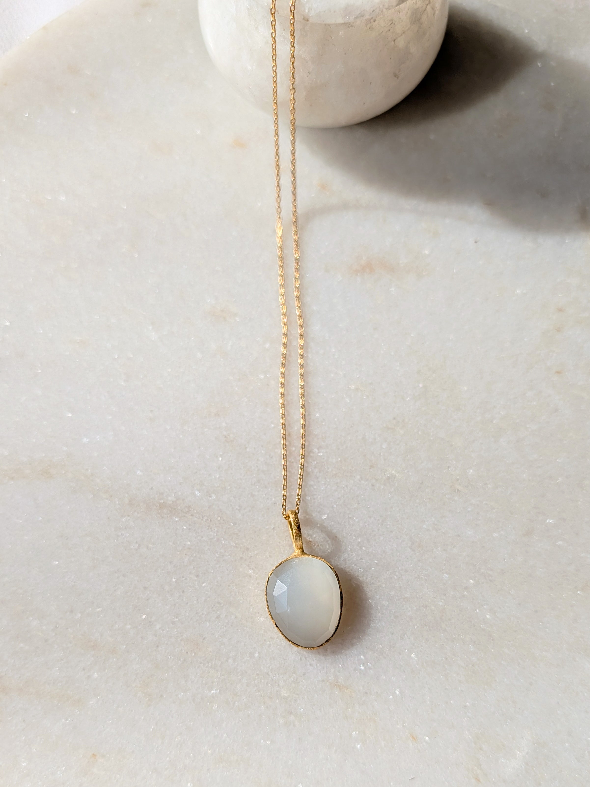 abhya - White Moonstone Soul Pendant