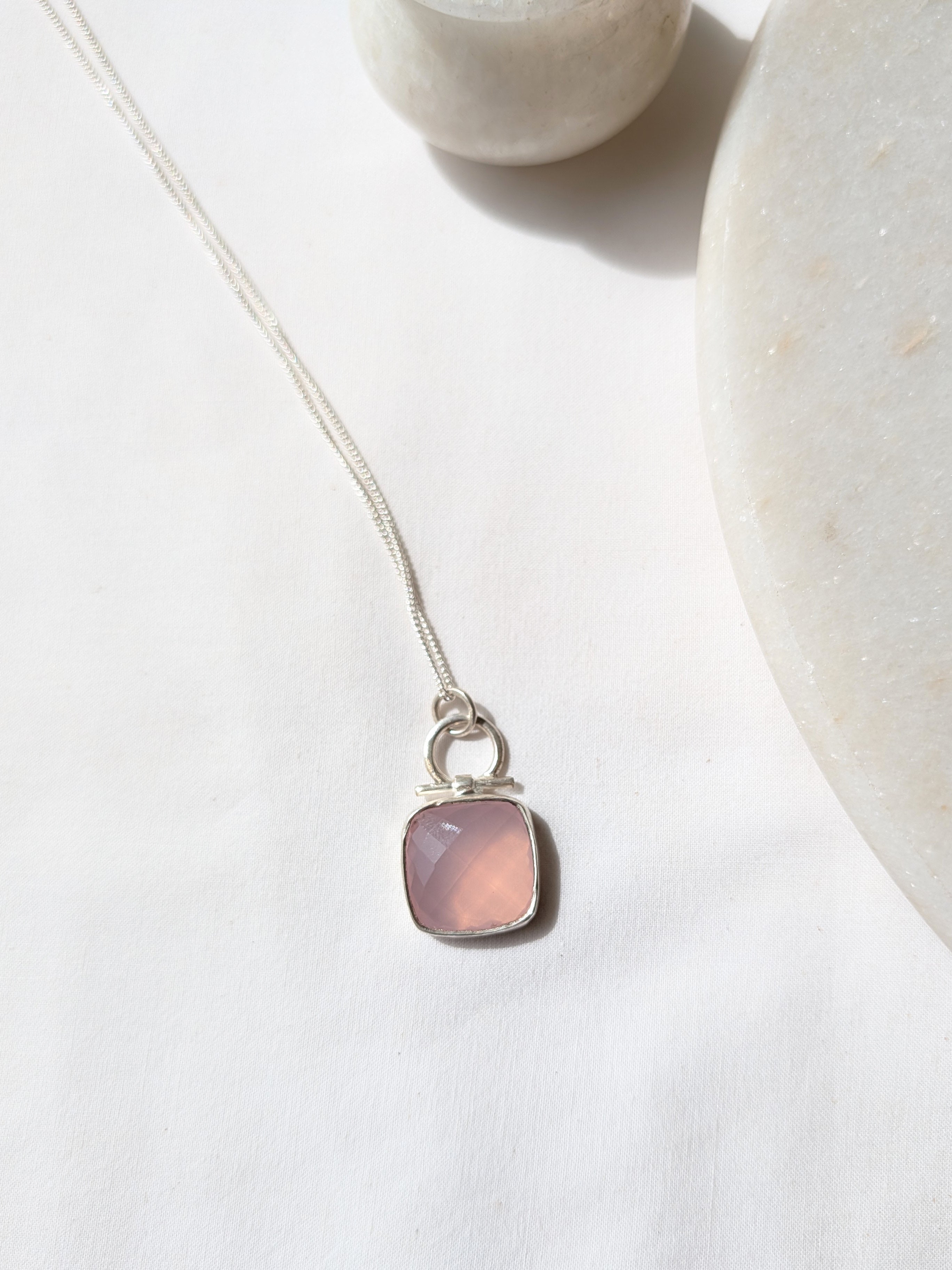 aira - Rose Quartz Cushion Toggle Pendant