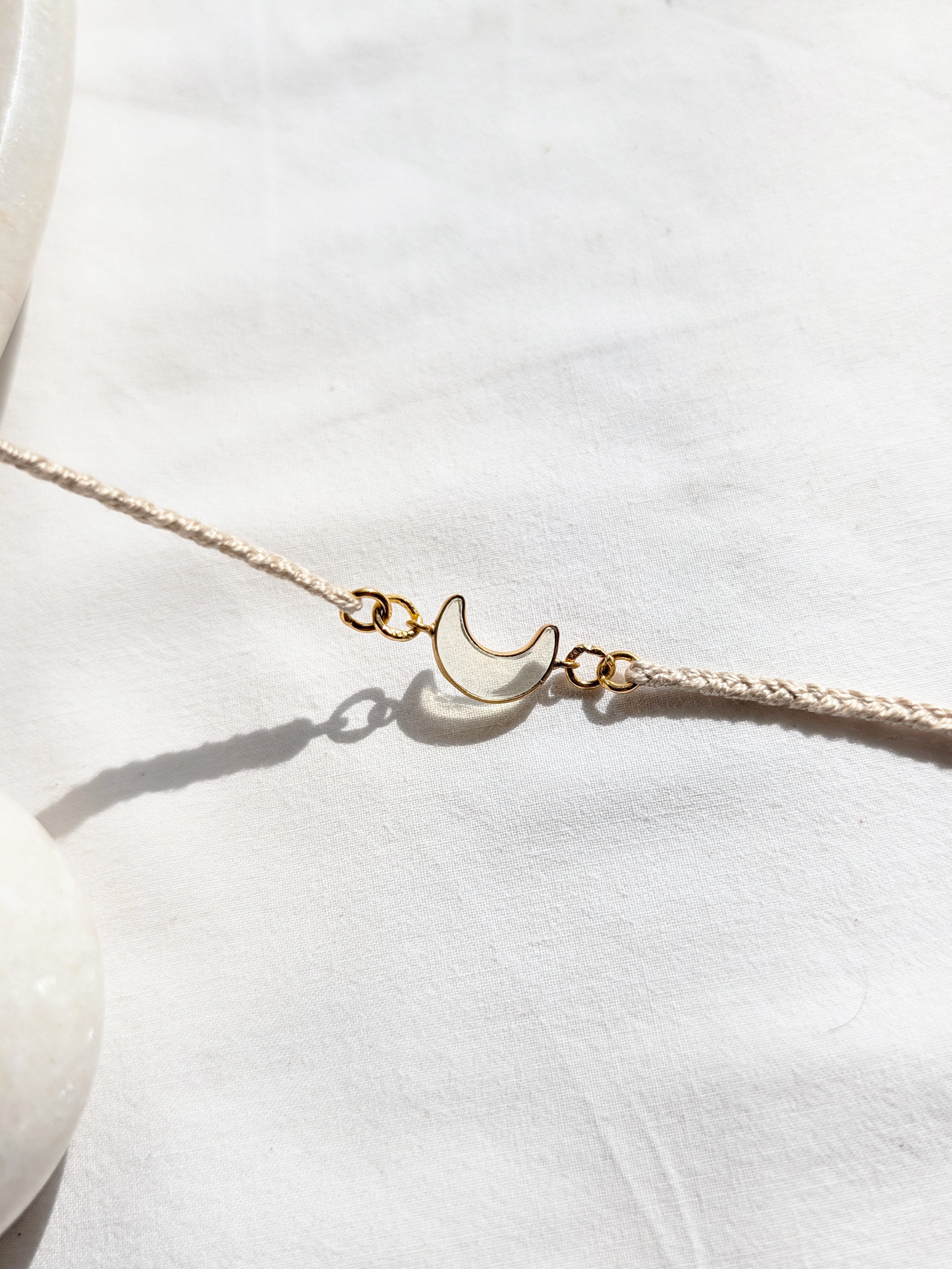 asraya - Lemon Quartz Luna Charm Rakhi