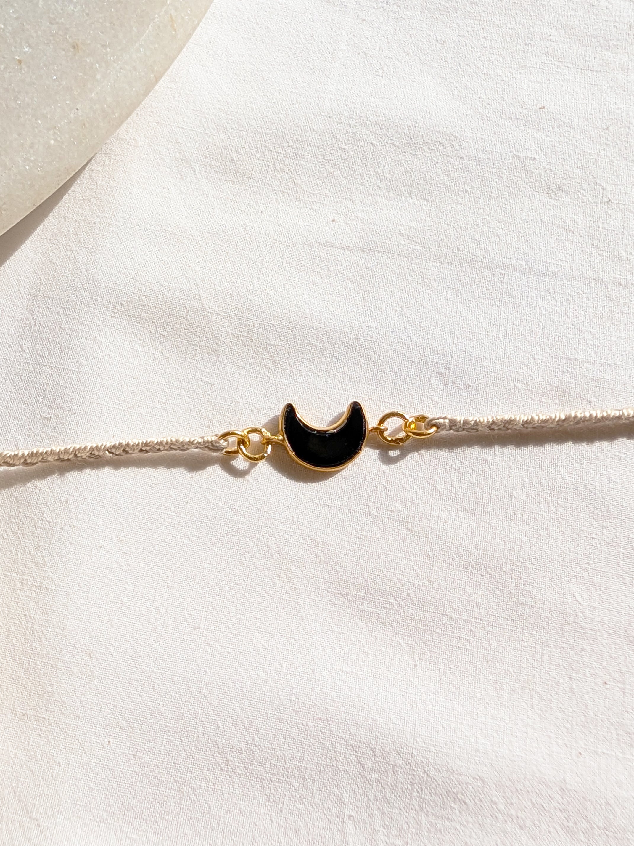 asraya - Black Onyx Luna Charm Rakhi