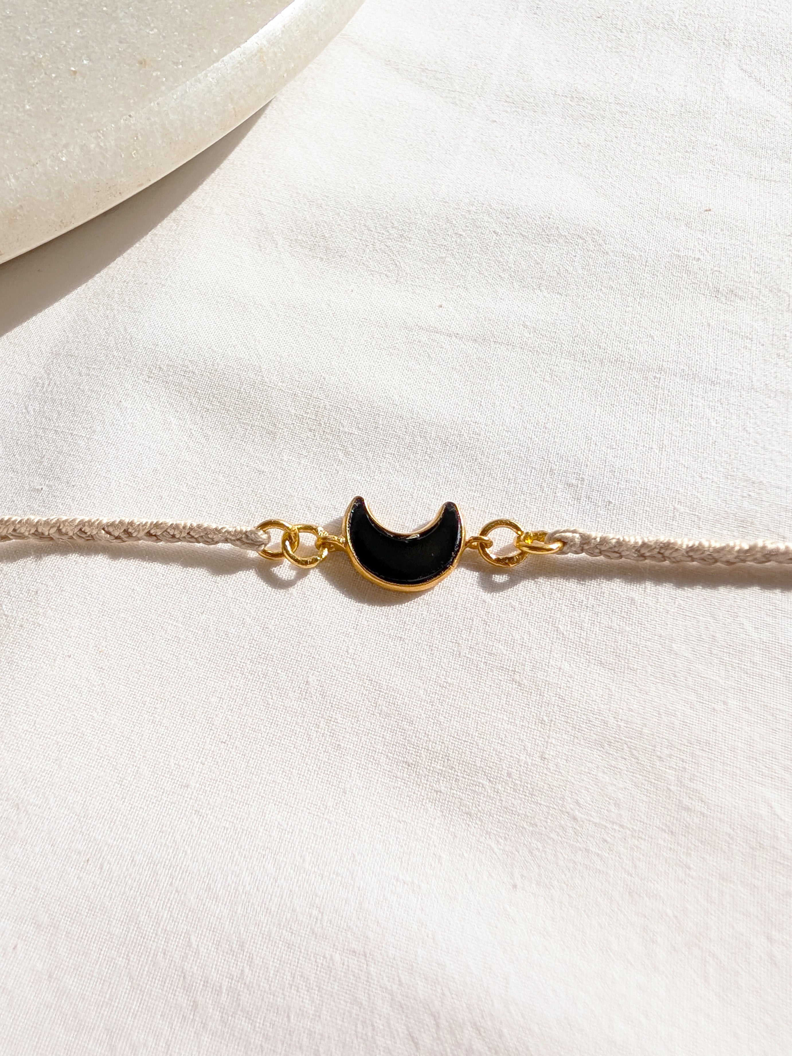 asraya - Black Onyx Luna Charm Rakhi