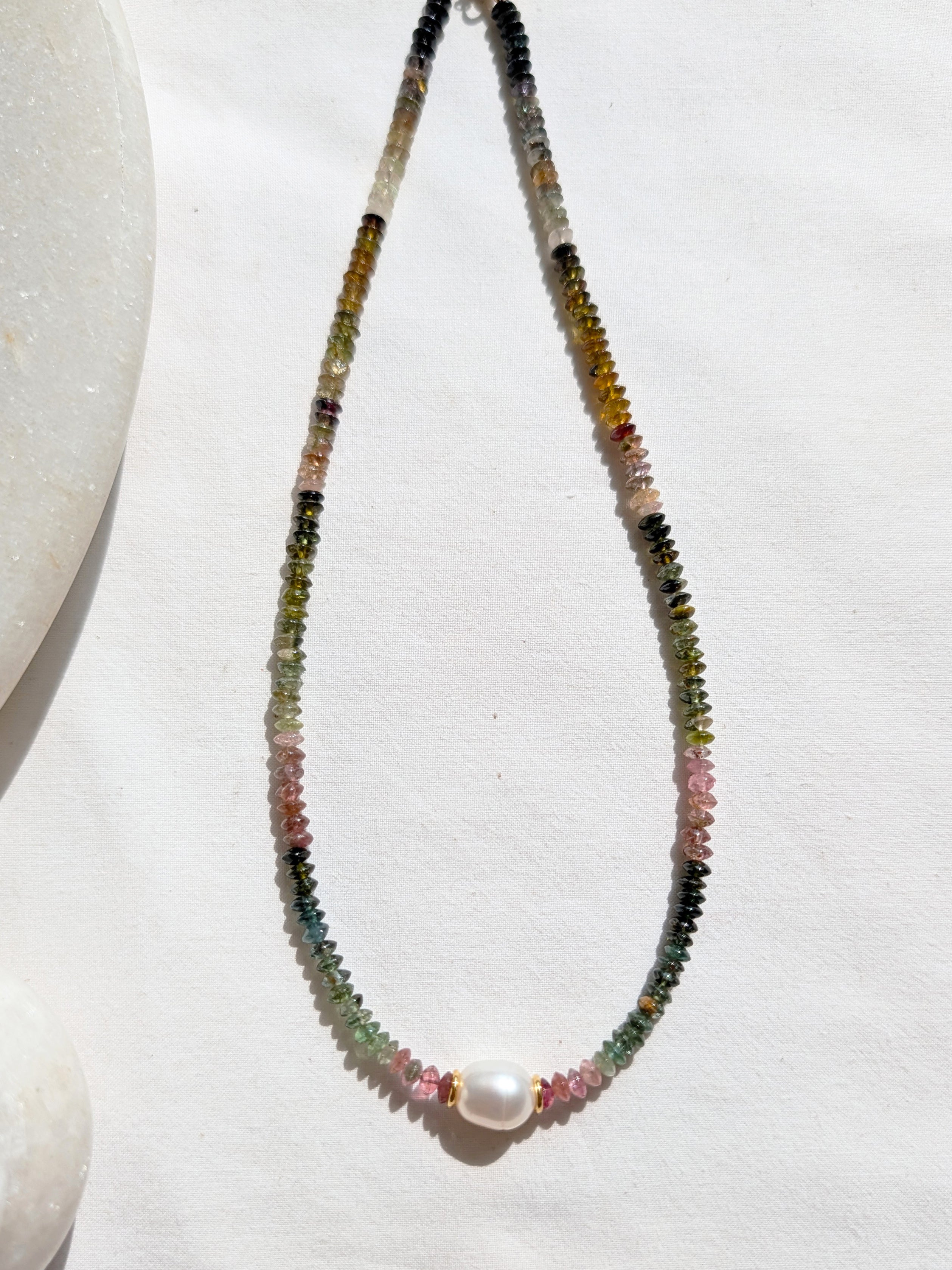 nisht- Tourmaline Saucer Strand Pearl Necklace