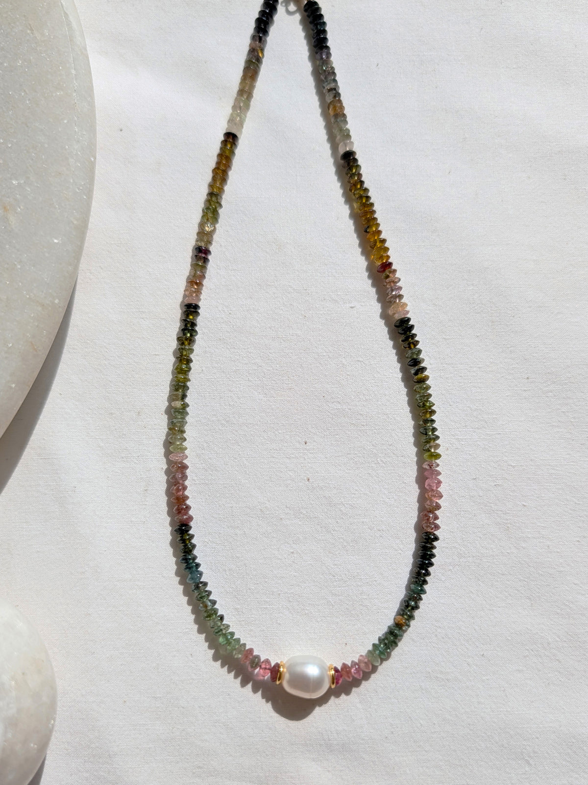 nisht- Tourmaline Saucer Strand Pearl Necklace