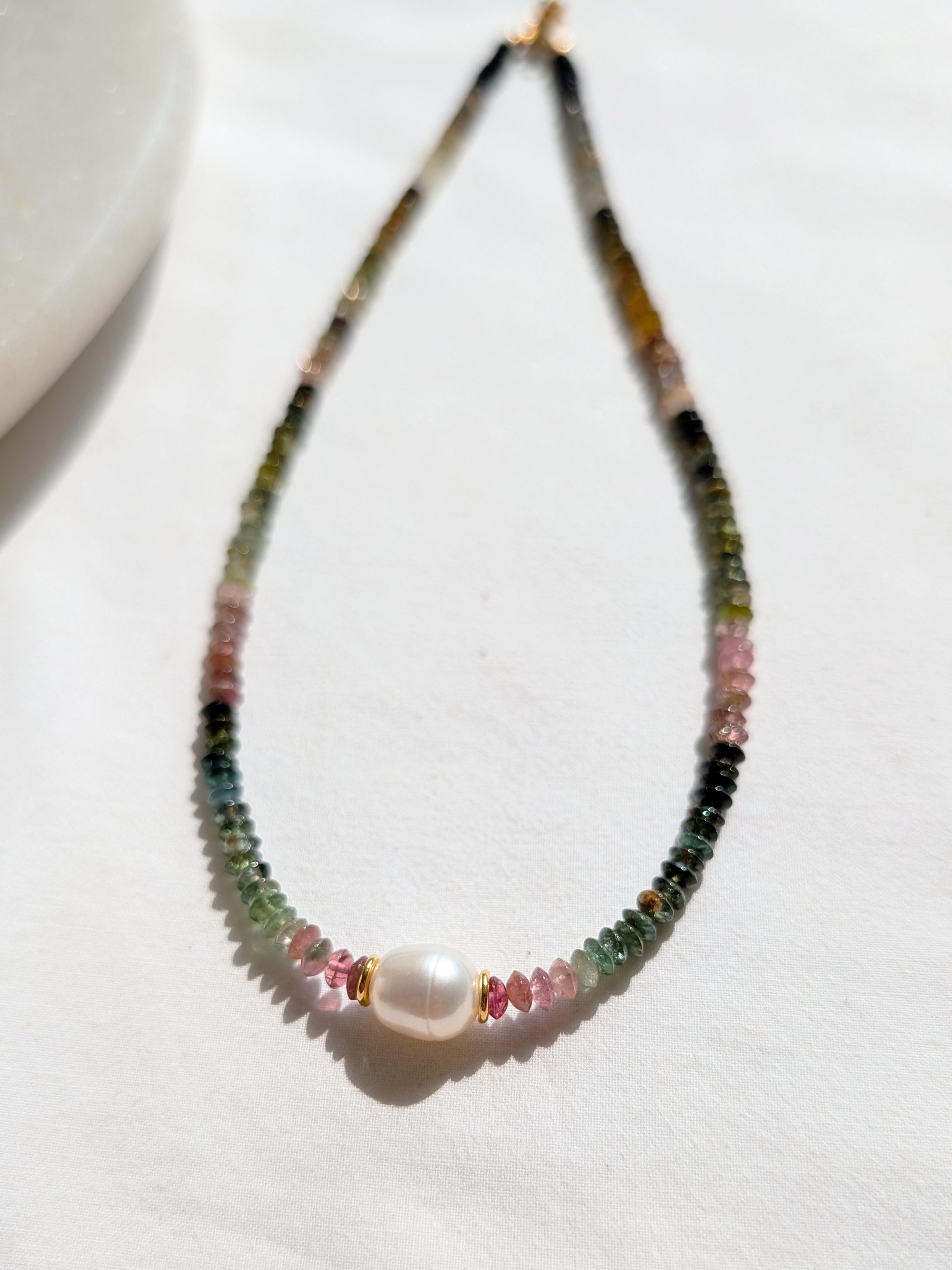 nisht- Tourmaline Saucer Strand Pearl Necklace