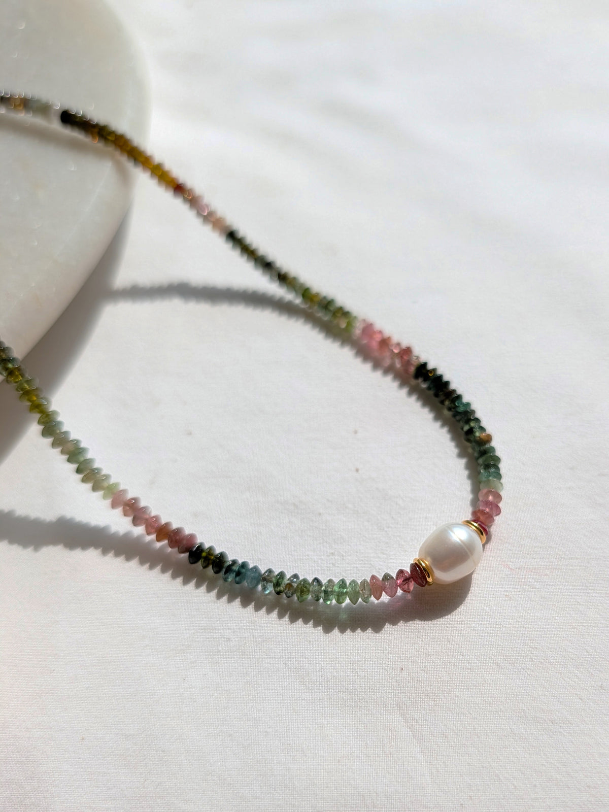 nisht- Tourmaline Saucer Strand Pearl Necklace