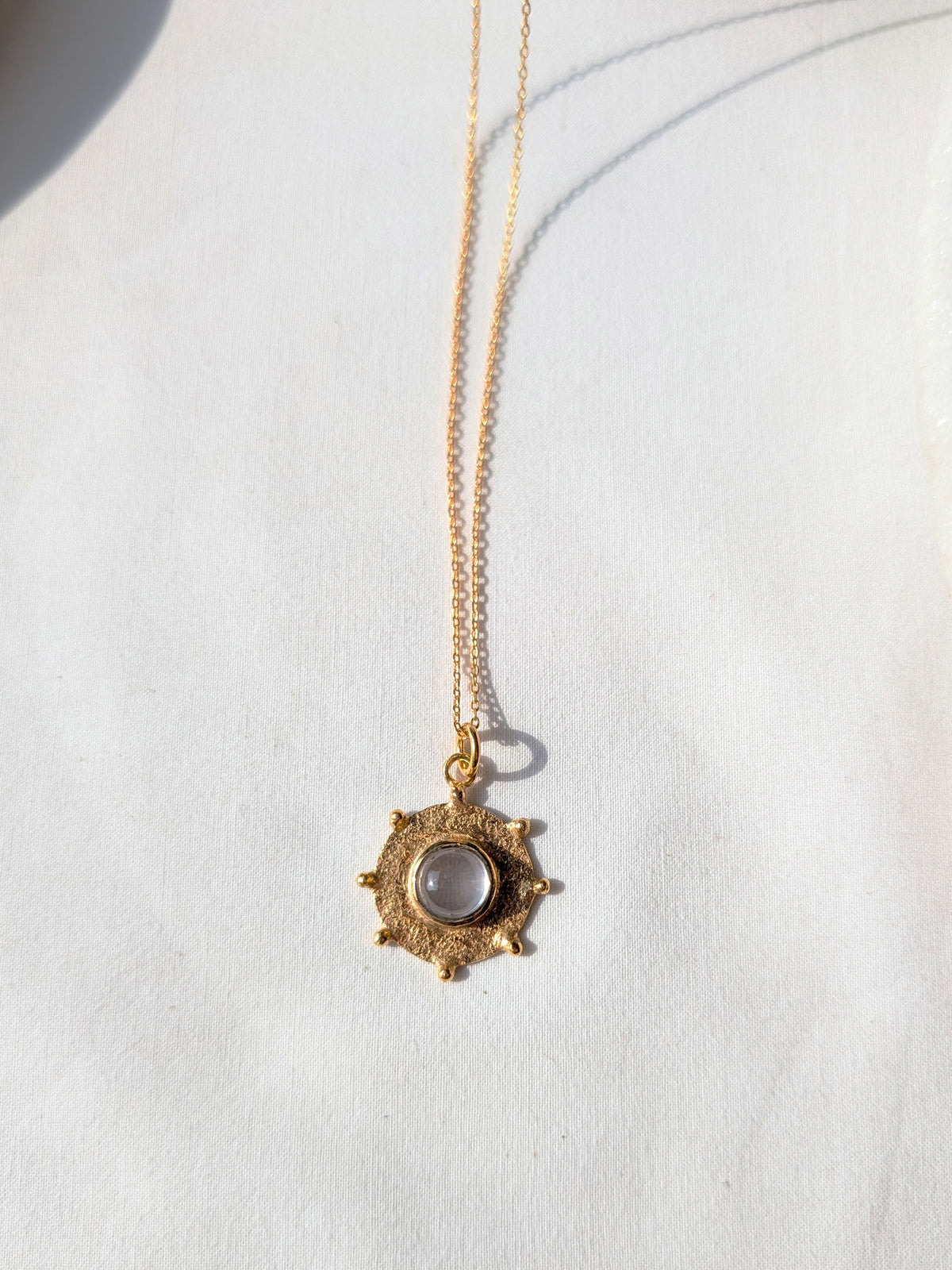 arka - Clear Quartz Halo Pendant
