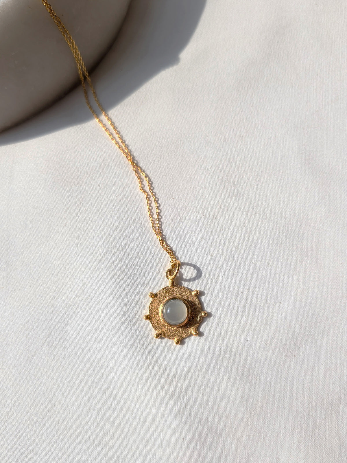 arka - White Moonstone Halo Pendant