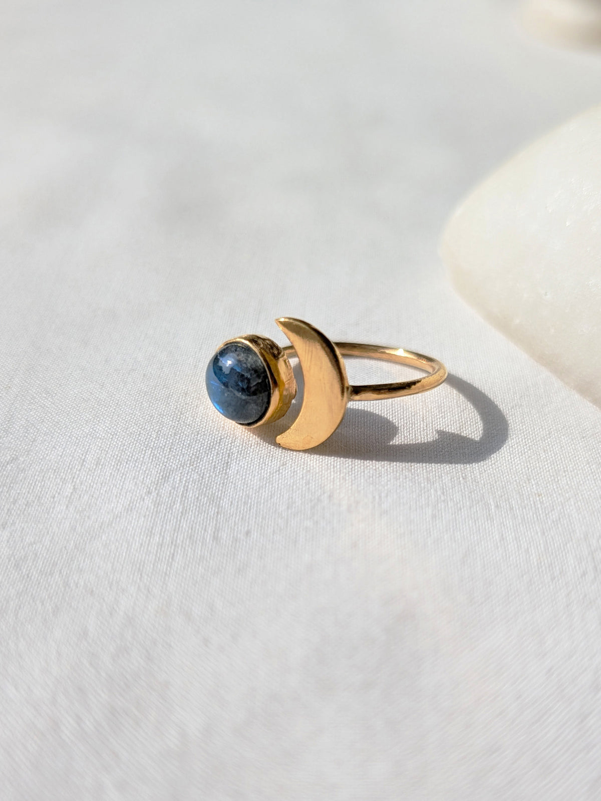 ika - Labradorite Sun n Moon Ring