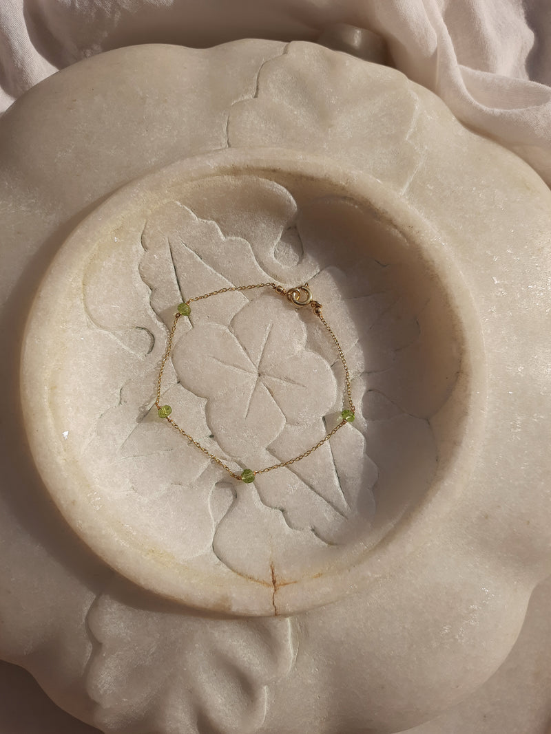 mriyán - Peridot Baati Bracelet