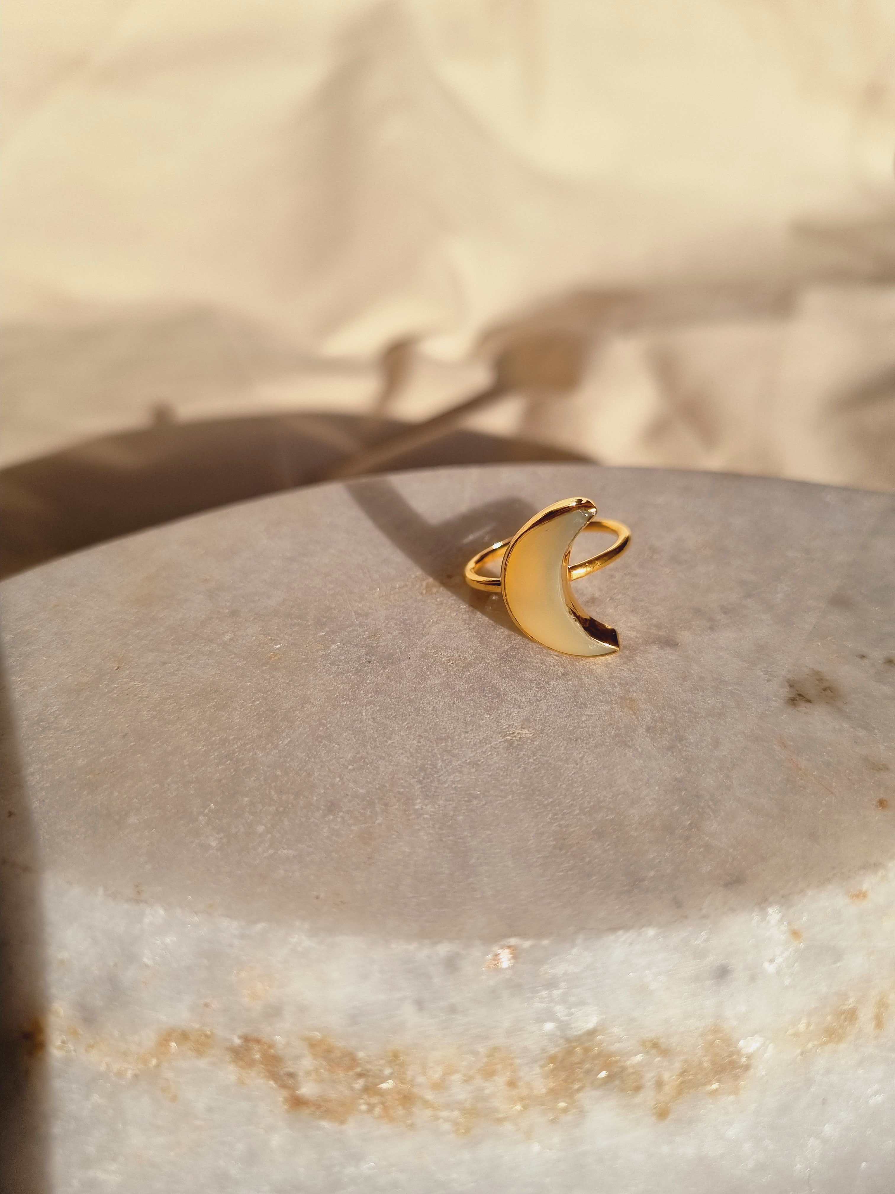 chandra - Yellow Opal Luna Ring