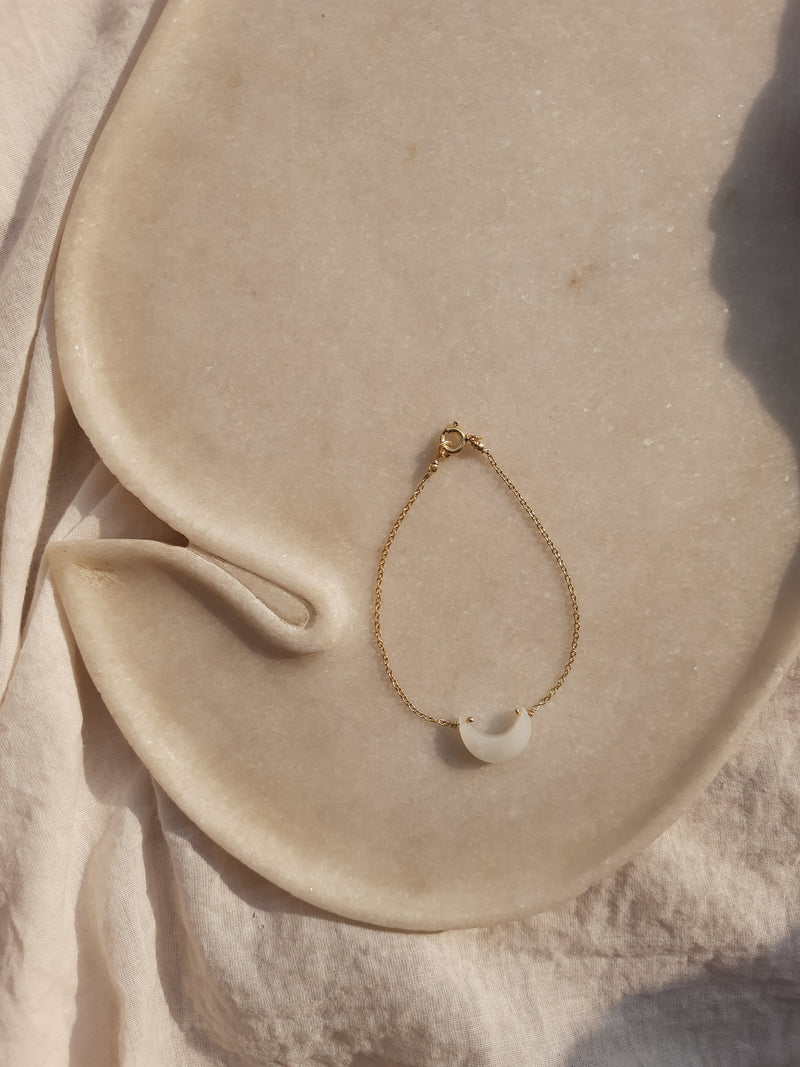 adhvaya - The White Luna Bracelet