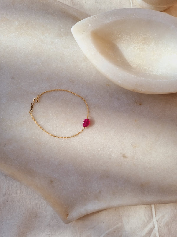 keśya- Ruby Oval Bracelet
